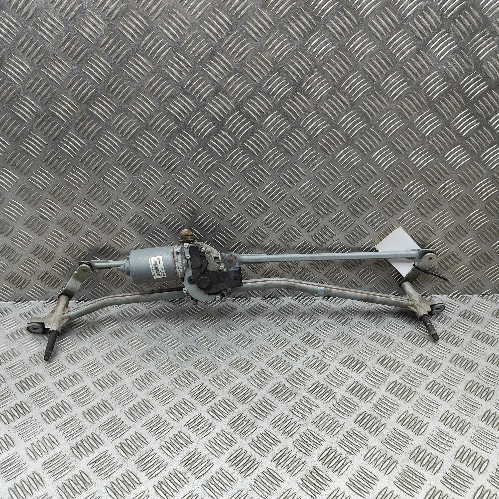 Renault Master Front Windshield Wiper Mechanism Front Windshield Wiper Mechanism — RENAULT MAST...