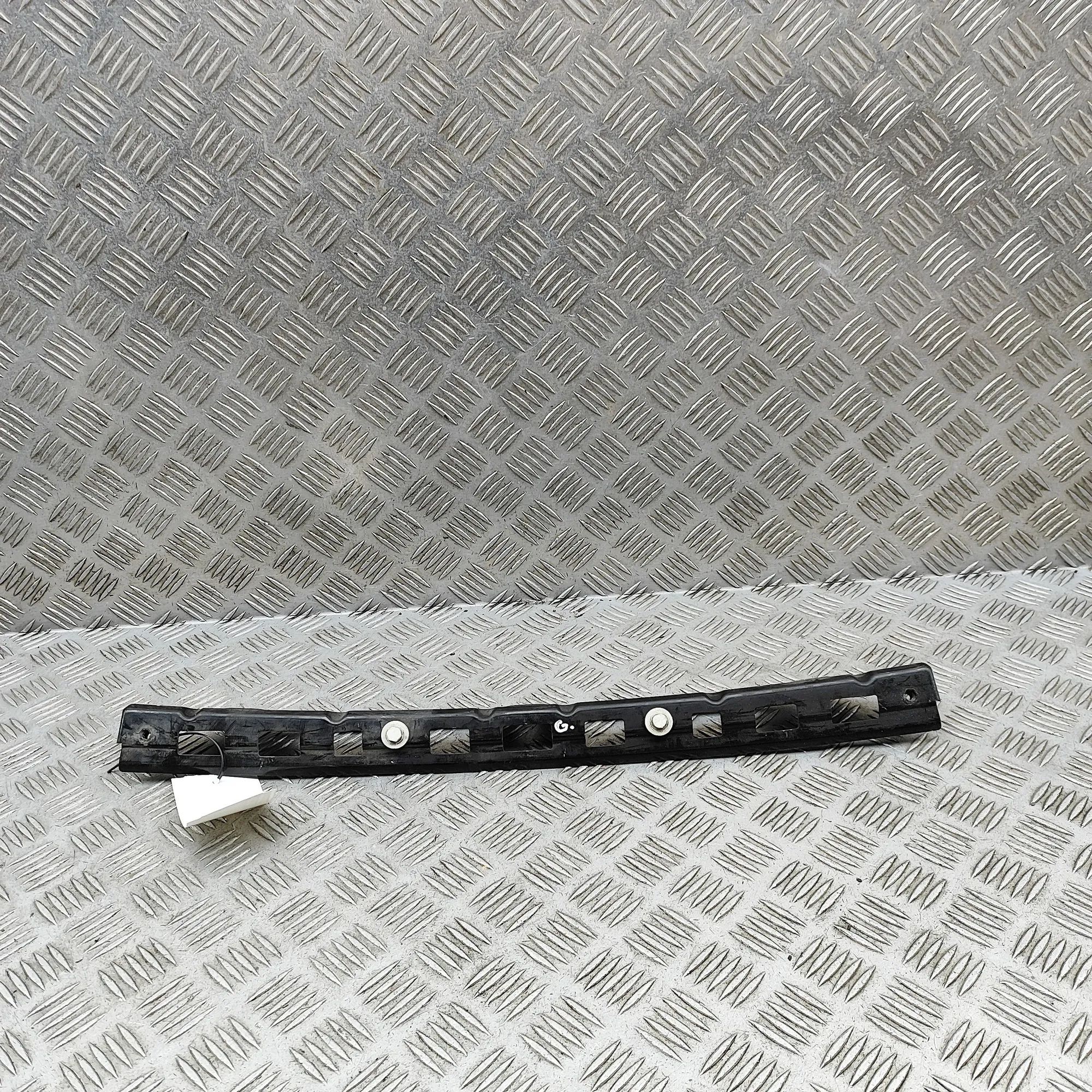 Ferrari California Rear Bumper Middle Bracket Rear Bumper Middle Bracket — FERRARI CALIFORNIA...