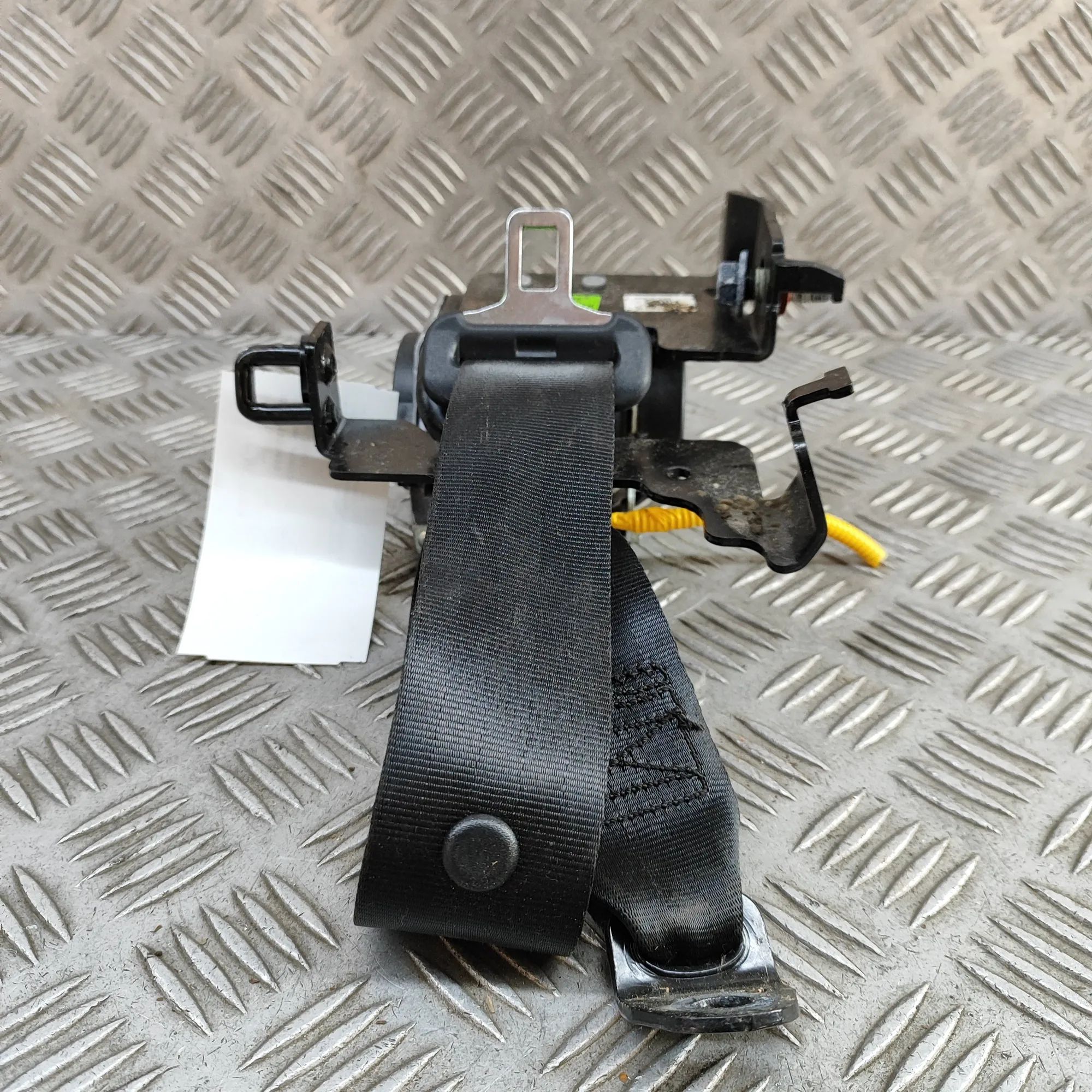 Kia Optima (JF) Rear Left Seatbelt Rear Left Seatbelt — KIA OPTIMA (Sportswagon) (...
