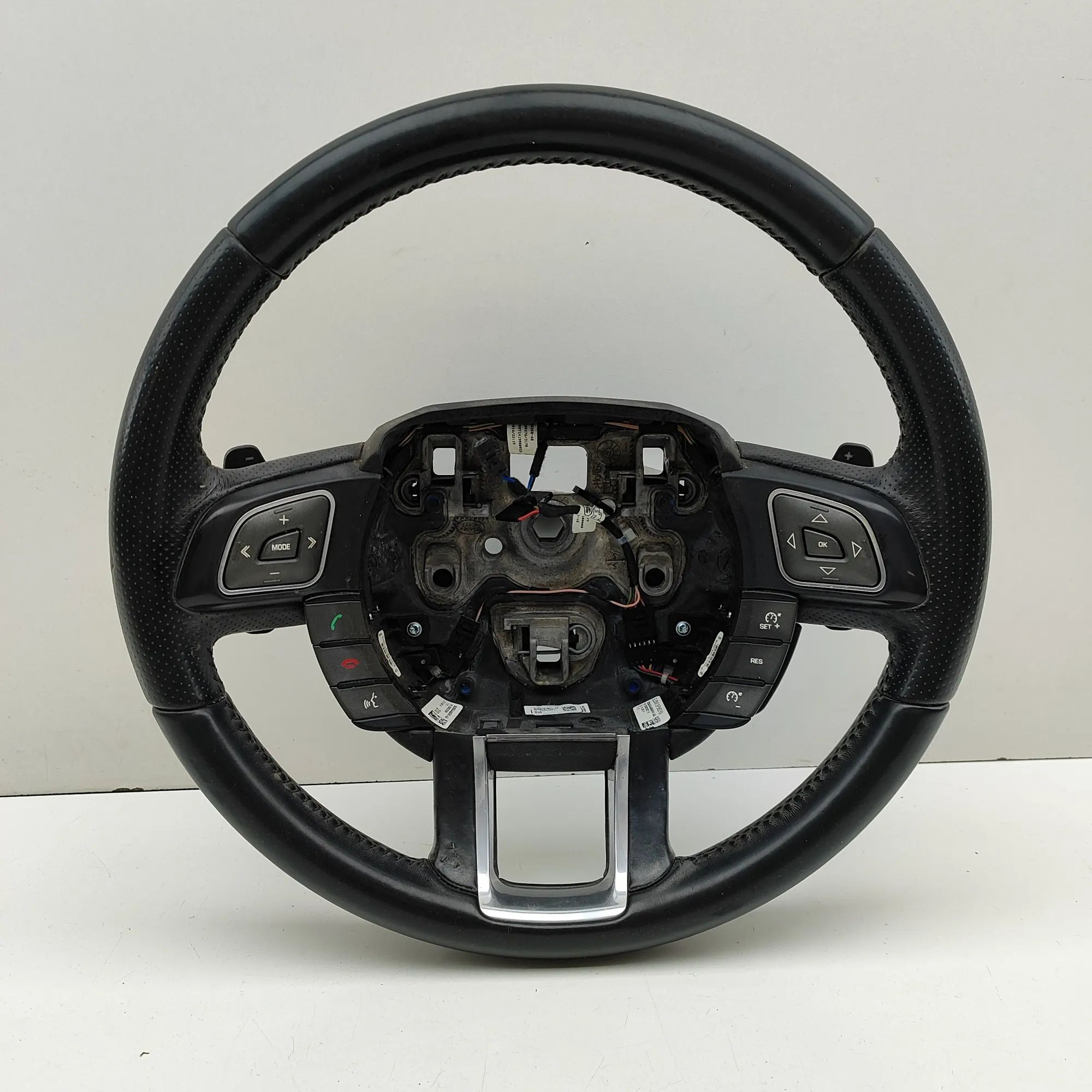 Land Rover Range Rover Evoque steering wheel Steering Wheel — LAND ROVER RANGE ROVER EVOQUE ...