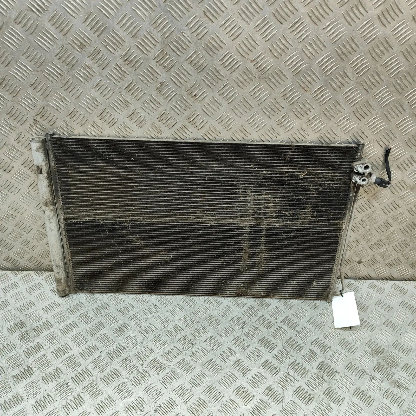 Mercedes-Benz V / Vito / EQV (W447) A/C Air Con Radiator A/C Air Con Radiator — MERCEDES BENZ VITO (Tour...