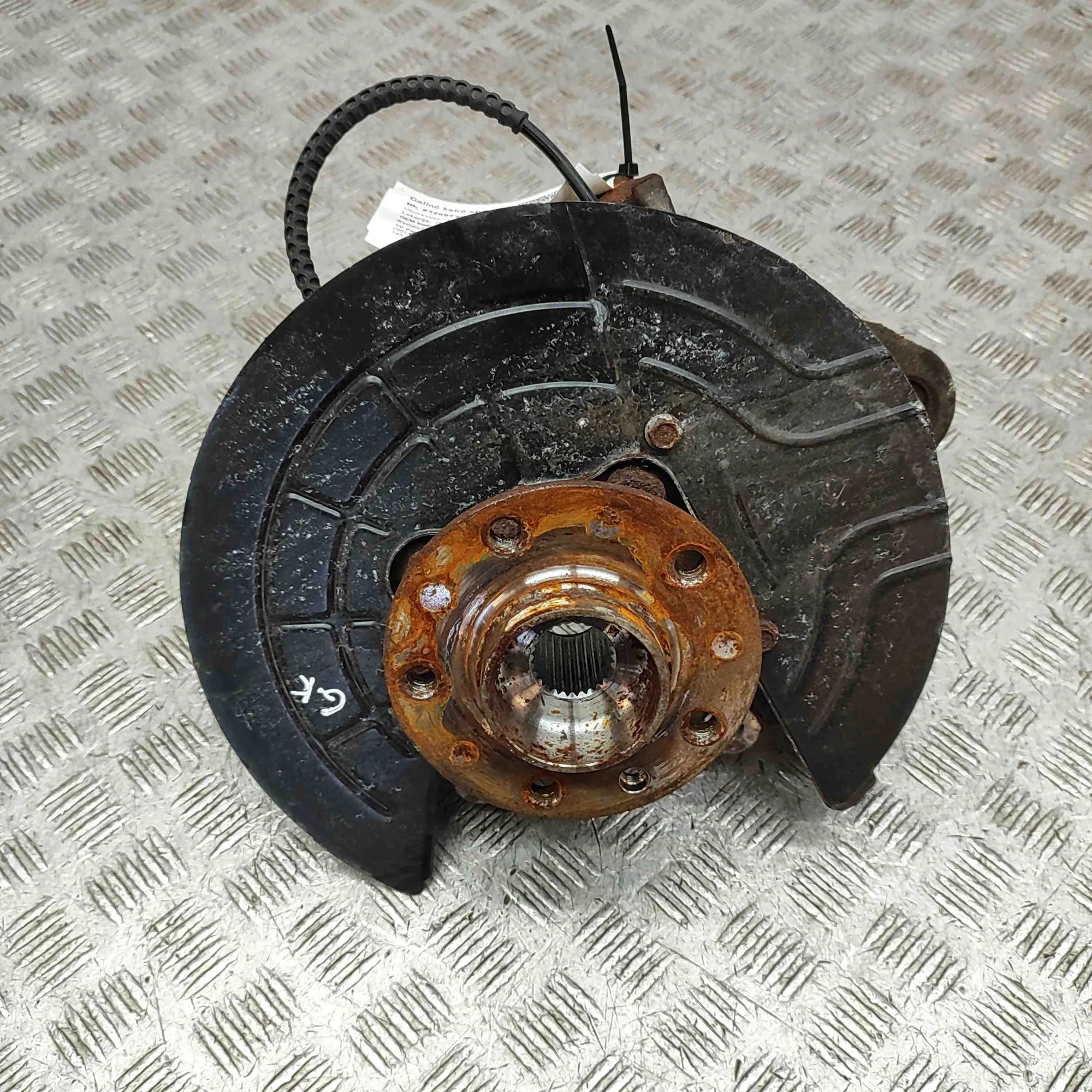 Jeep Renegade Rear Left Wheel Hub Spindle Rear Left Wheel Hub Spindle — JEEP RENEGADE (Of...