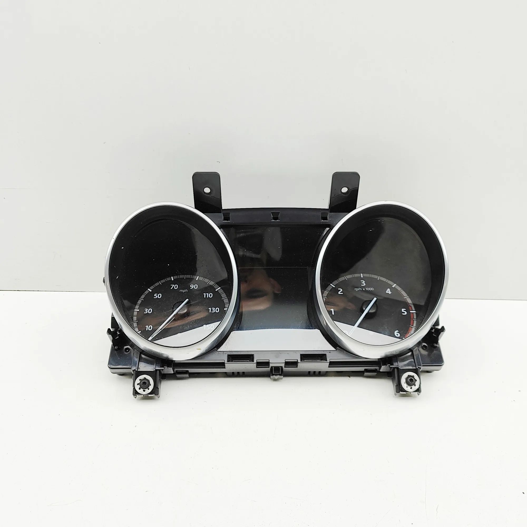 Land Rover Discovery Instrument Cluster Speedometer Instrument Cluster Speedometer — LAND ROVER DIS...
