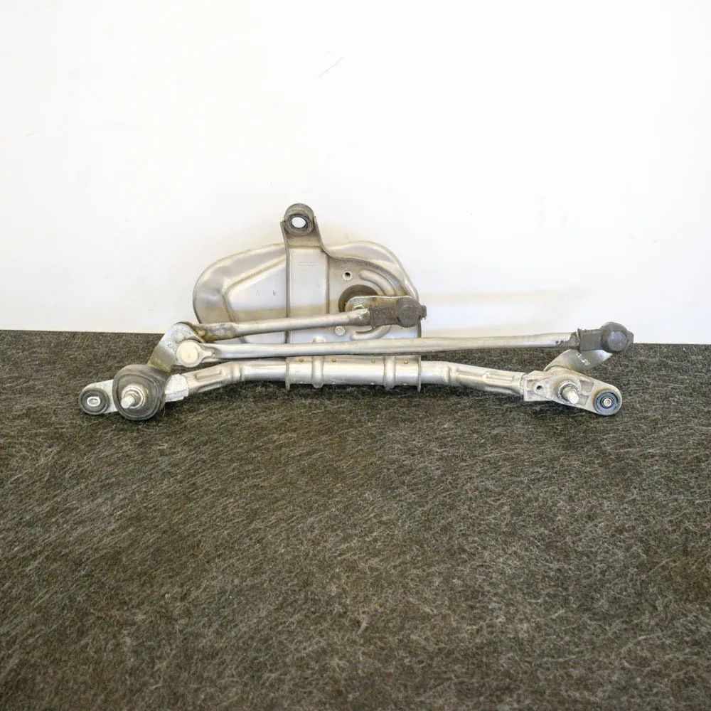 Maserati GranTurismo / GranCabrio Front Windshield Wiper Mechanism Front Windshield Wiper Mechanism — MASERATI GRA...