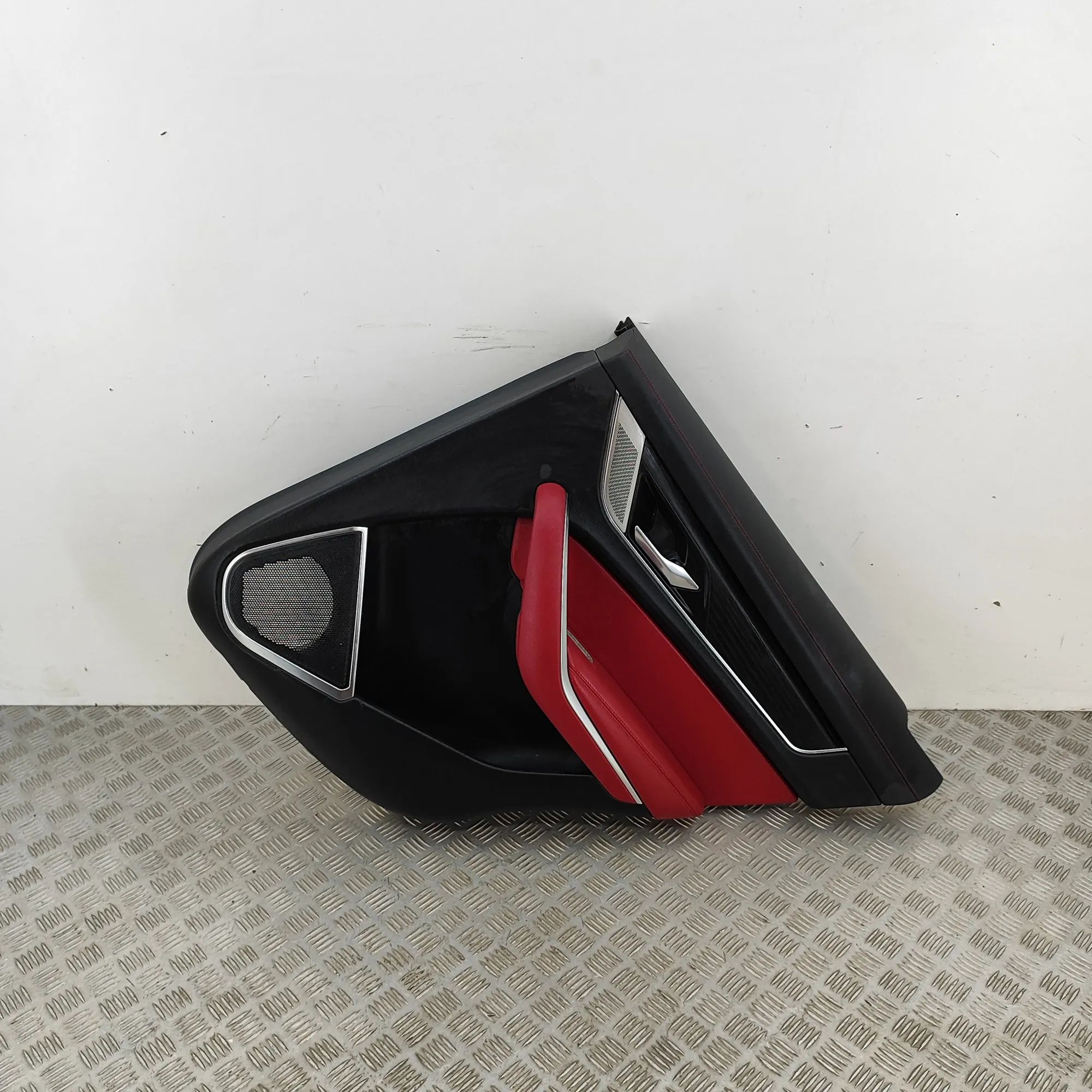 Jaguar F-Pace Rear Right Door Panel