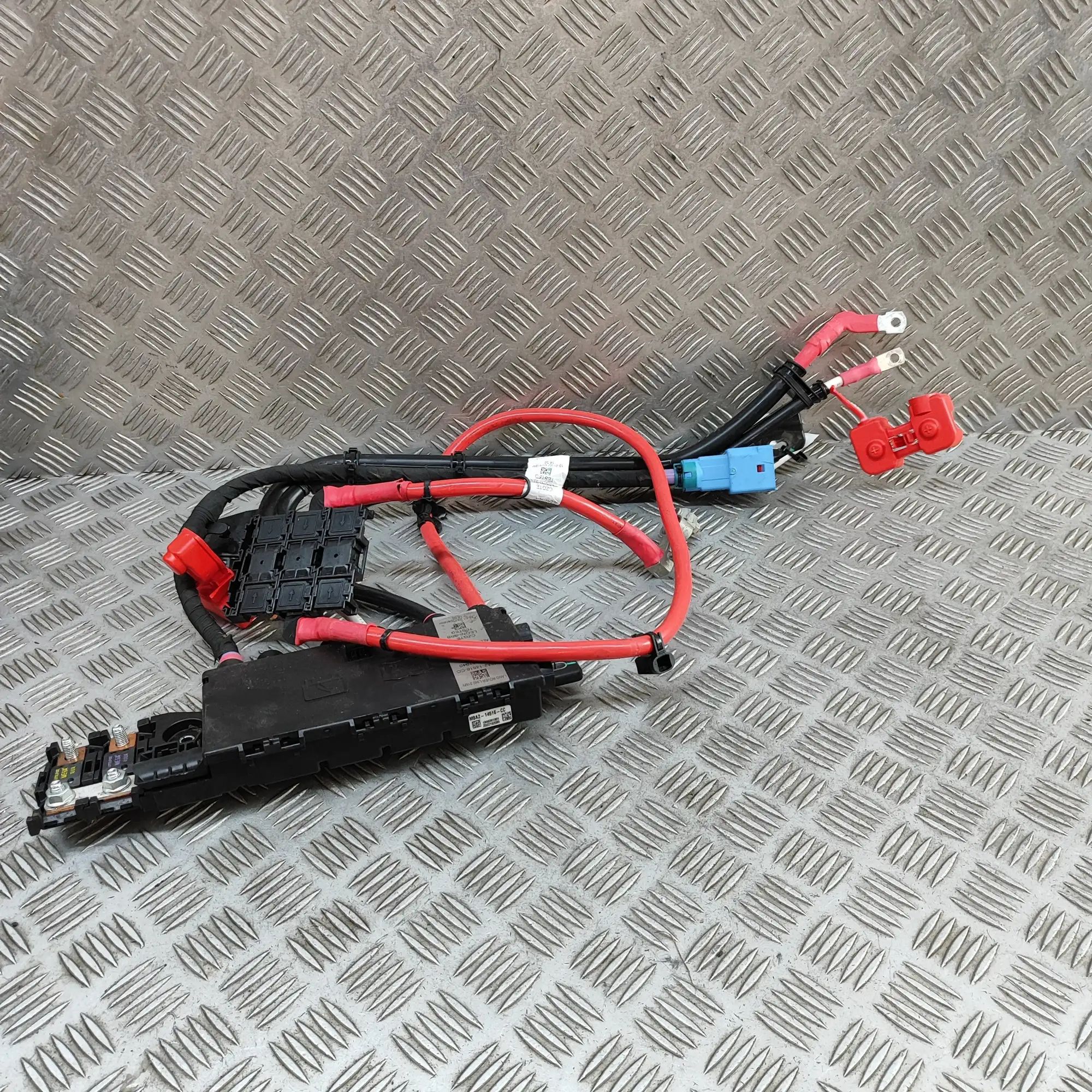 Jaguar F-Pace Power Distribution Unit