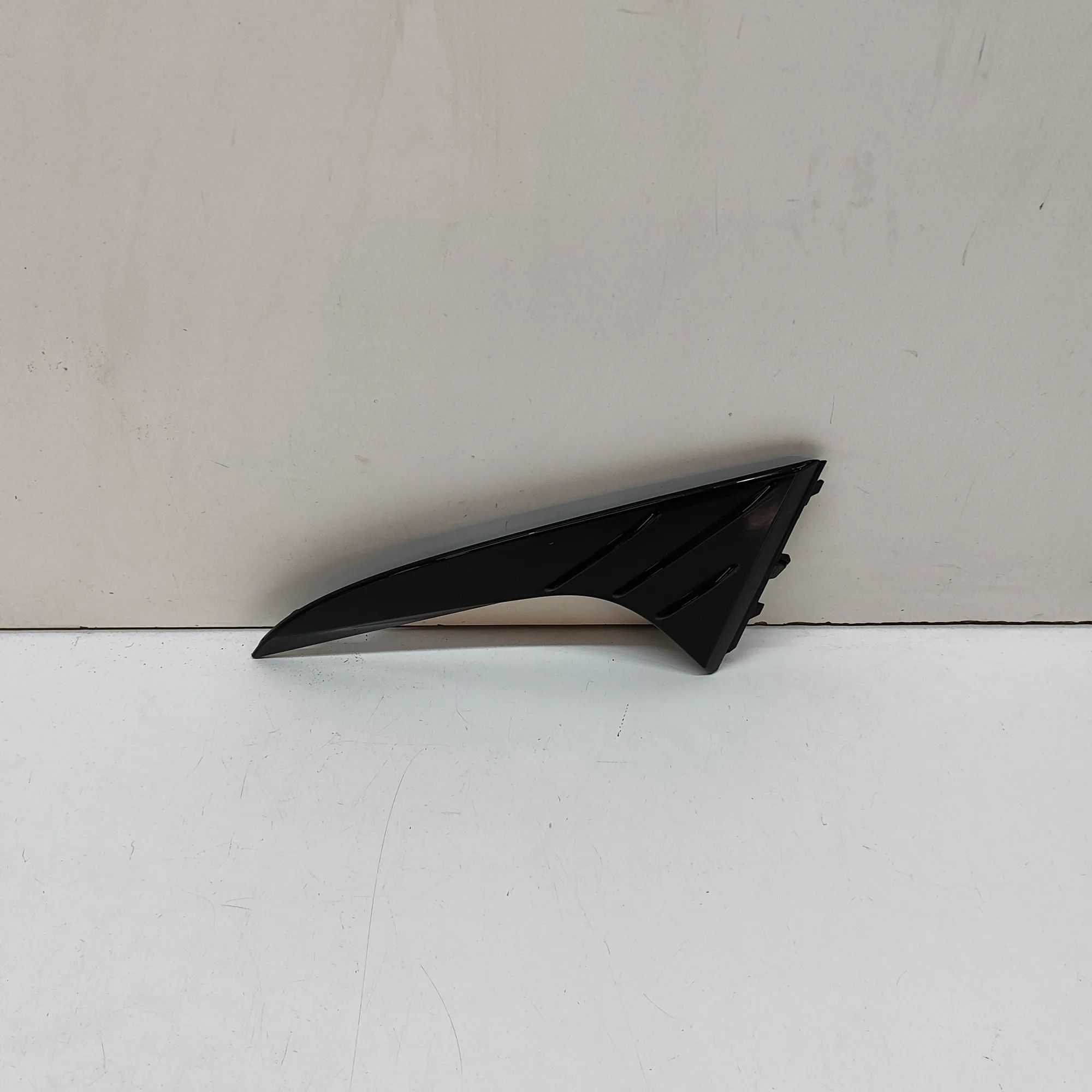 Porsche Taycan Other Trim Parts Other Trim Parts — PORSCHE TAYCAN (2019-...) — ...
