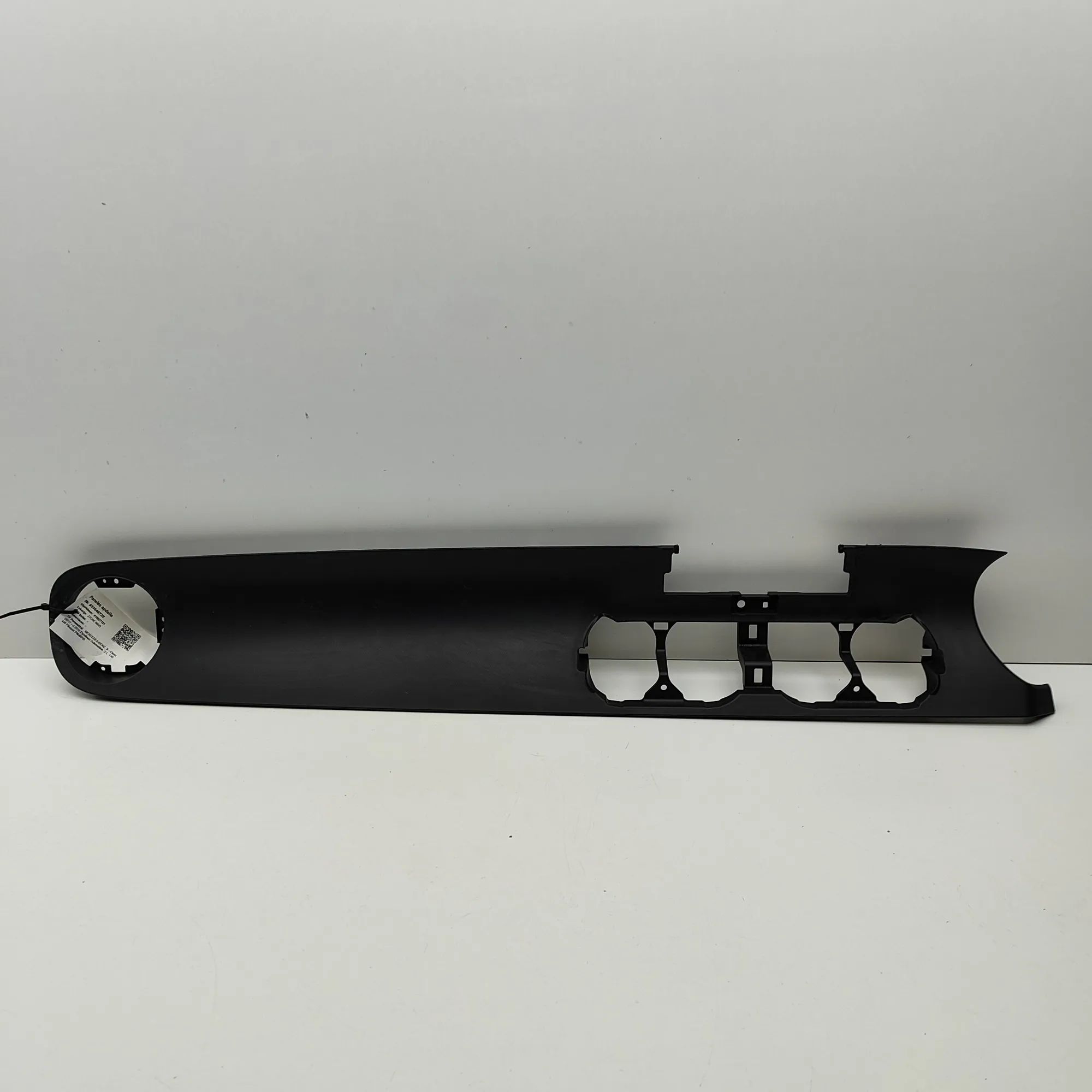 Mercedes-Benz X (470) Dashboard Trim Dashboard trim — MERCEDES BENZ X (Class) (2017-...