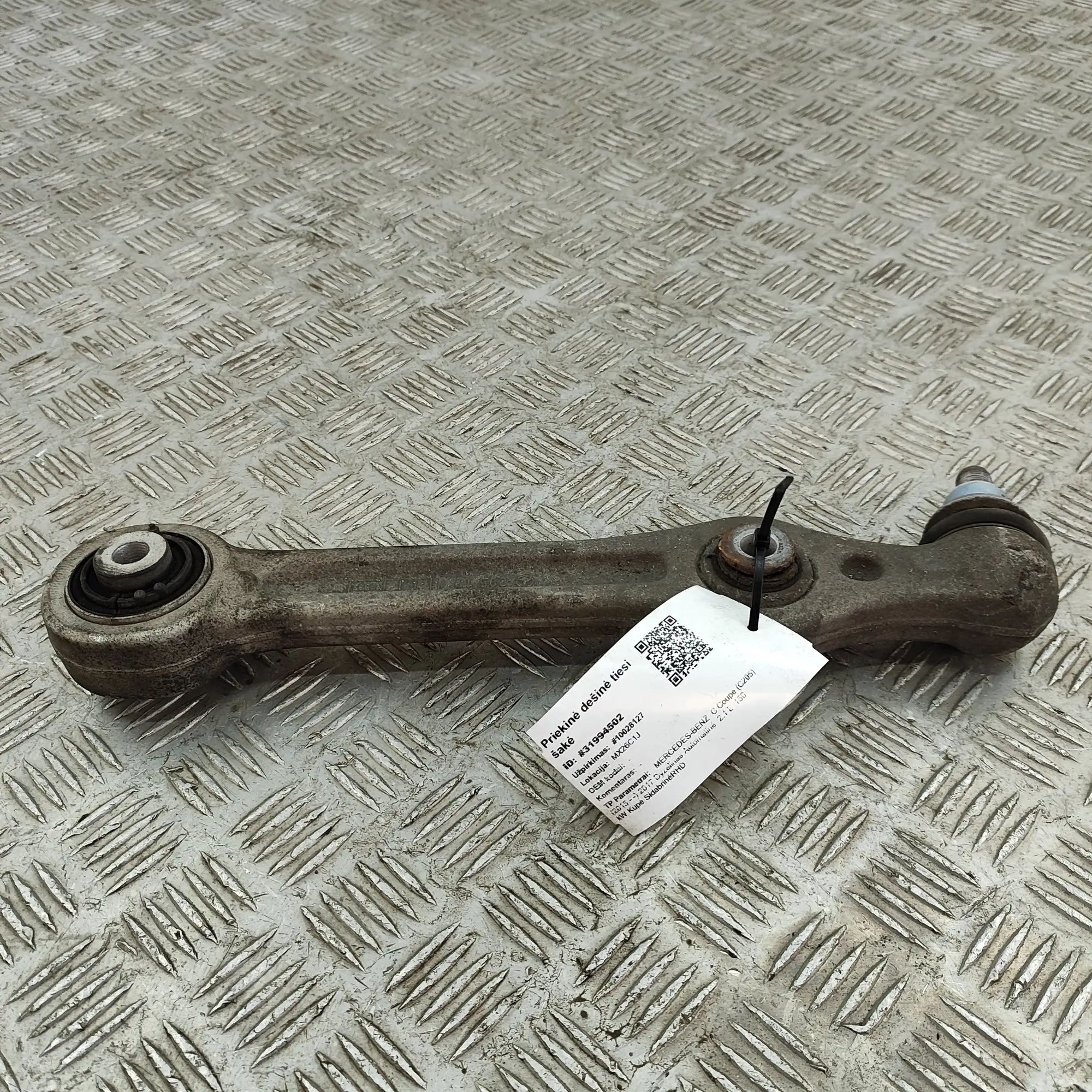 Mercedes-Benz A (W176) Front Right Straight Control Arm Front Right Straight Control Arm — MERCEDES BEN...