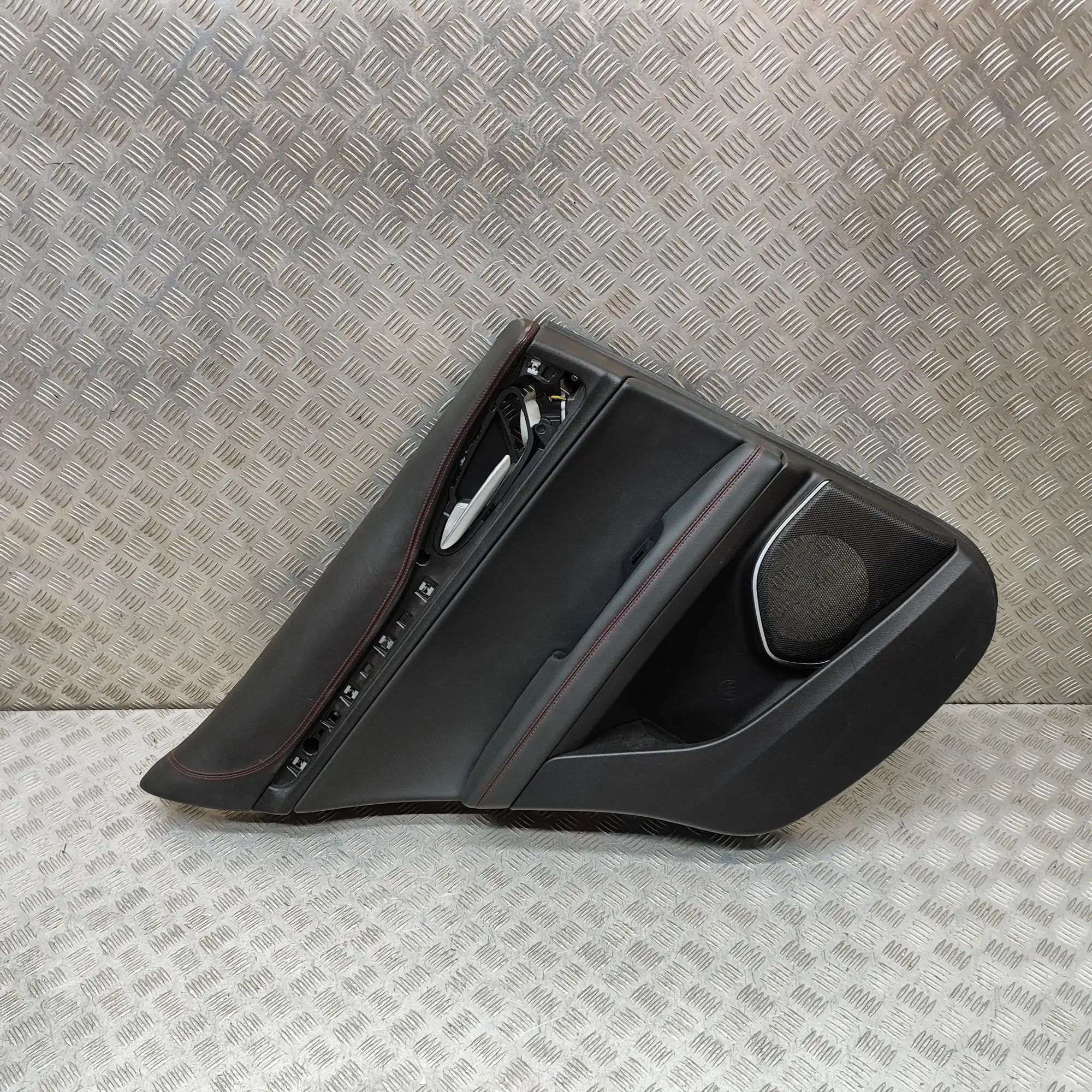 Alfa-Romeo Stelvio Rear Left Door Panel Rear Left Door Panel — ALFA ROMEO STELVIO (949_...