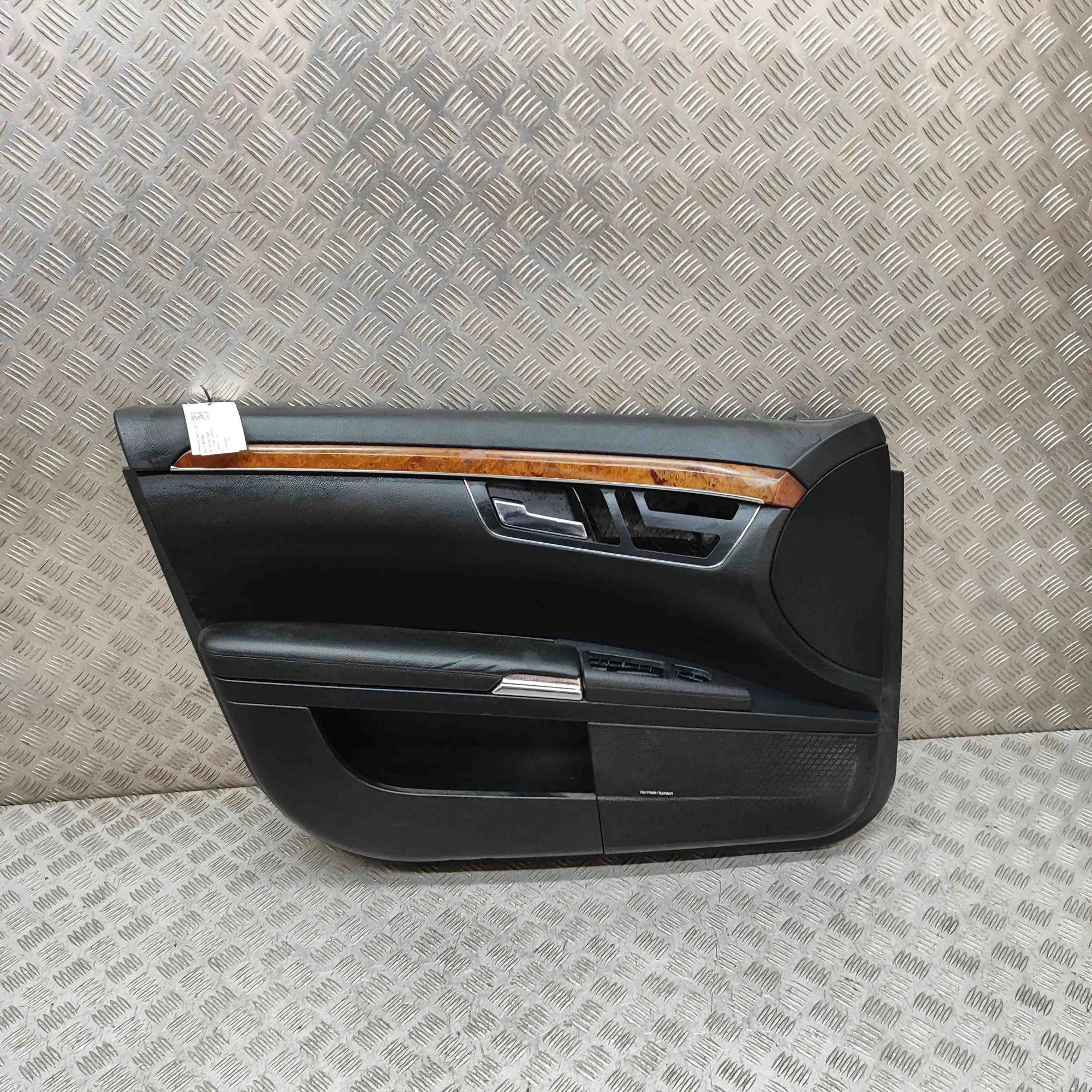 Mercedes-Benz A (W169) Front Left Door Panel Front Left Door Panel — MERCEDES BENZ S-CLASS (...