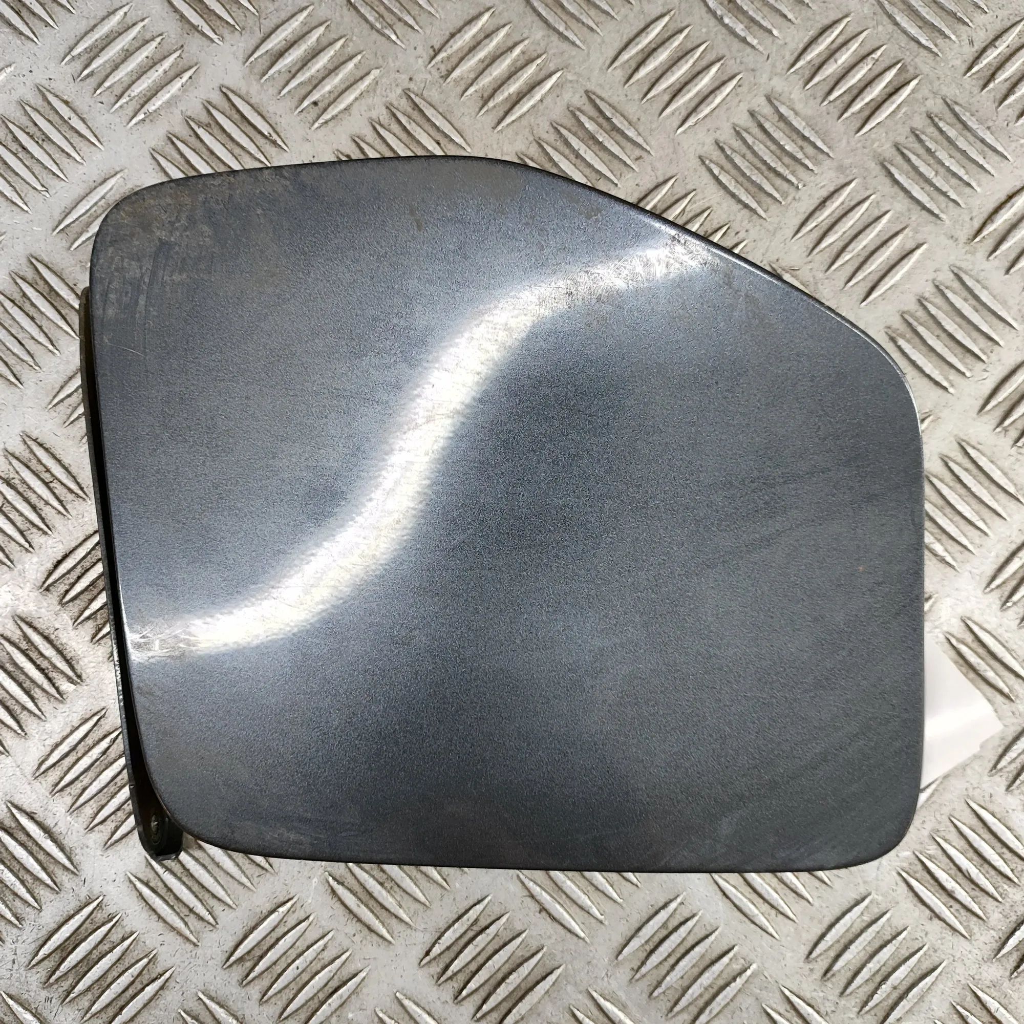 Mercedes-Benz X (470) Fuel Tank Flap Cap Fuel Tank Flap Cap — MERCEDES BENZ X (Class) (2...