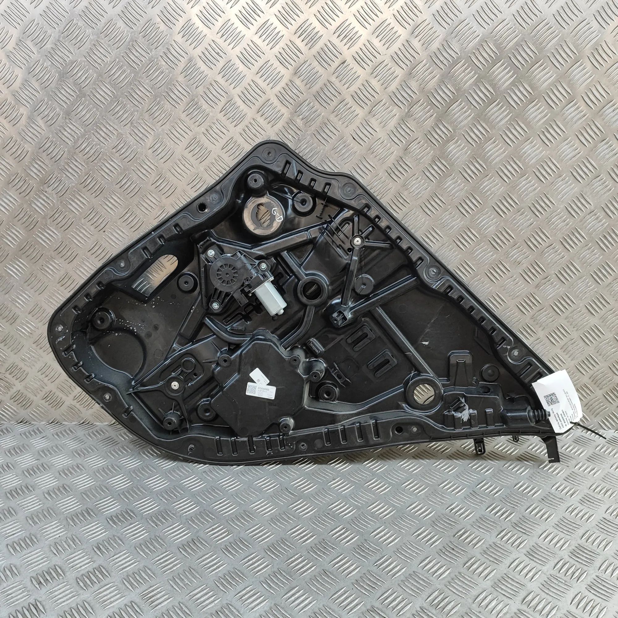 Mercedes-Benz GLE (W167) Rear Right Door Window Regulator Rear Right Door Window Regulator — MERCEDES BEN...