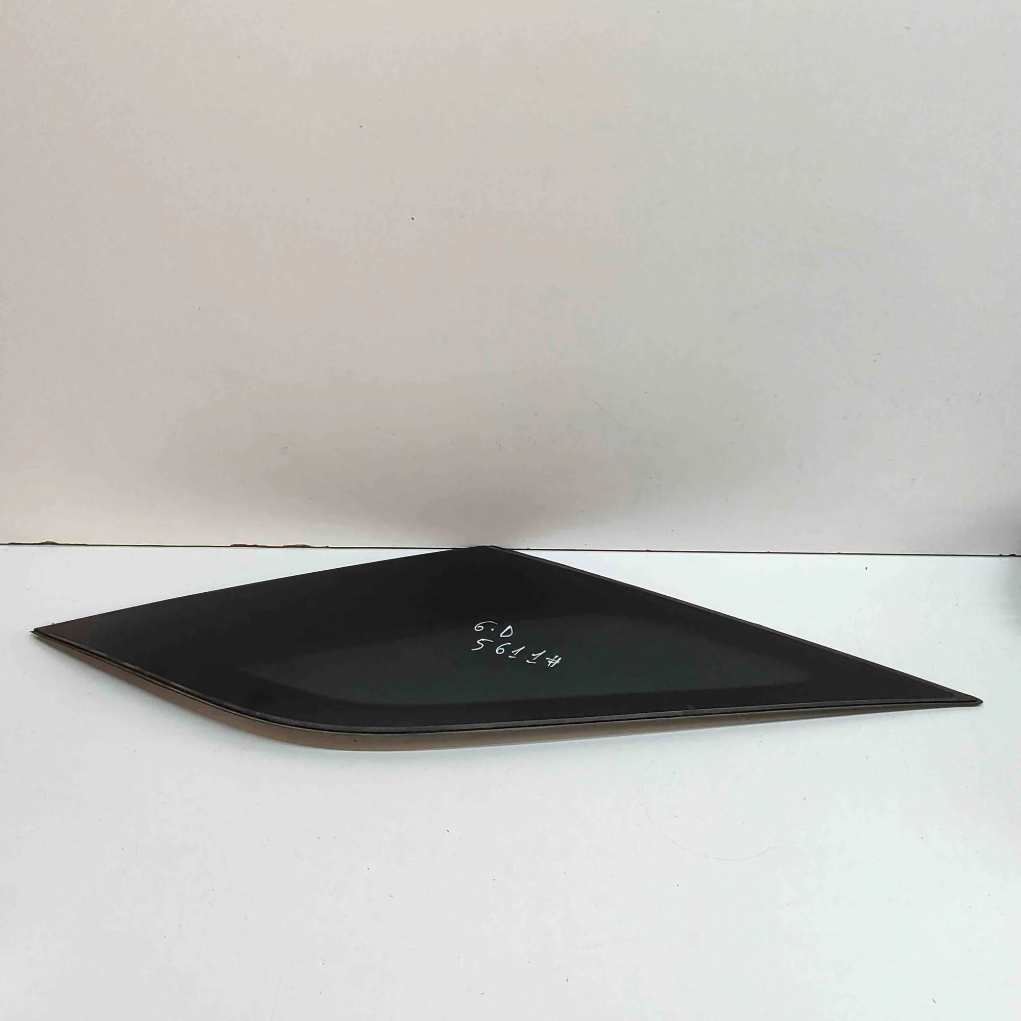 Mercedes-Benz GLE (W167) Rear Right Quarter Window Rear Right Quarter Window — MERCEDES BENZ GLE (...