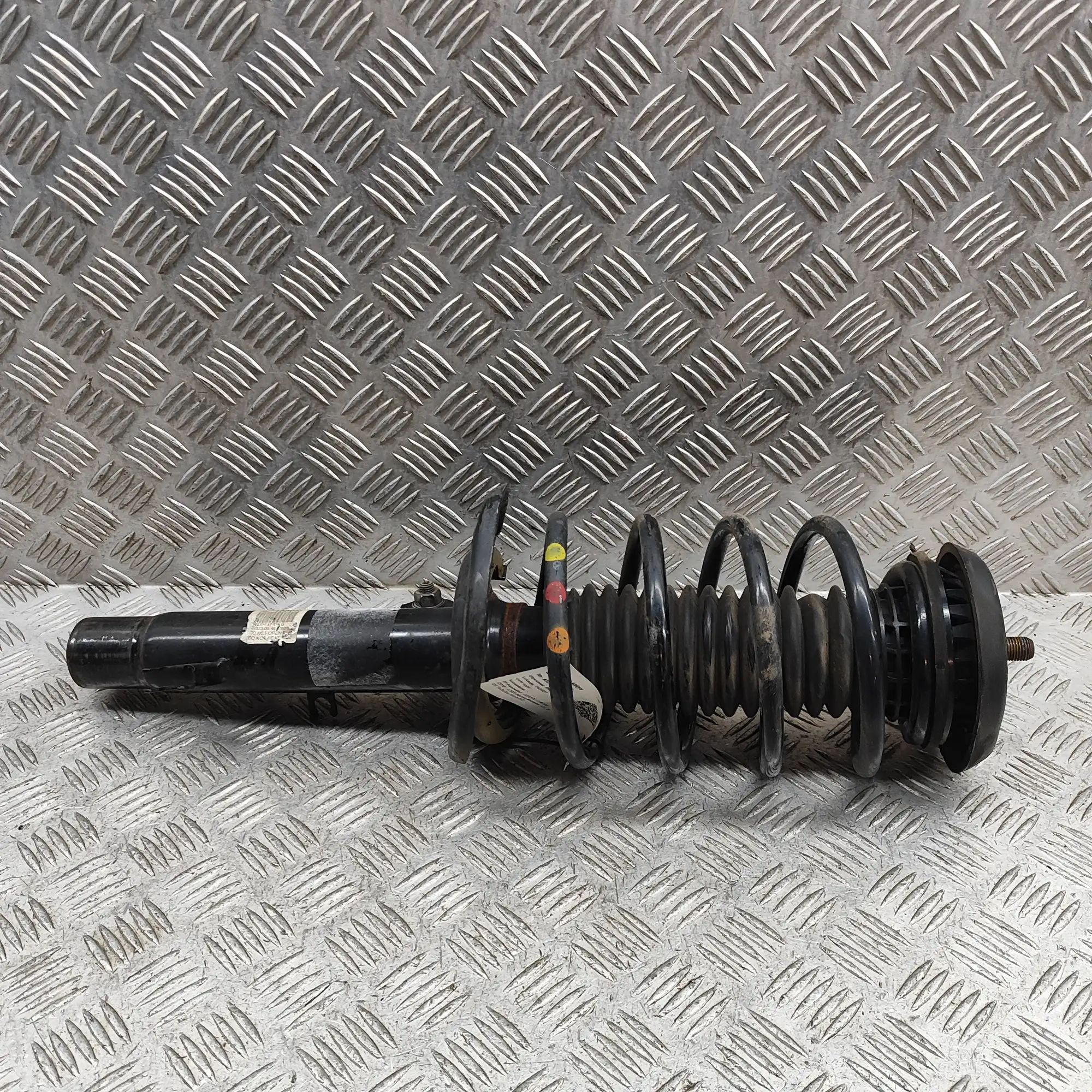Citroen C3 Shock absorber — front left Shock absorber — front left — CITROEN C3 (III S...