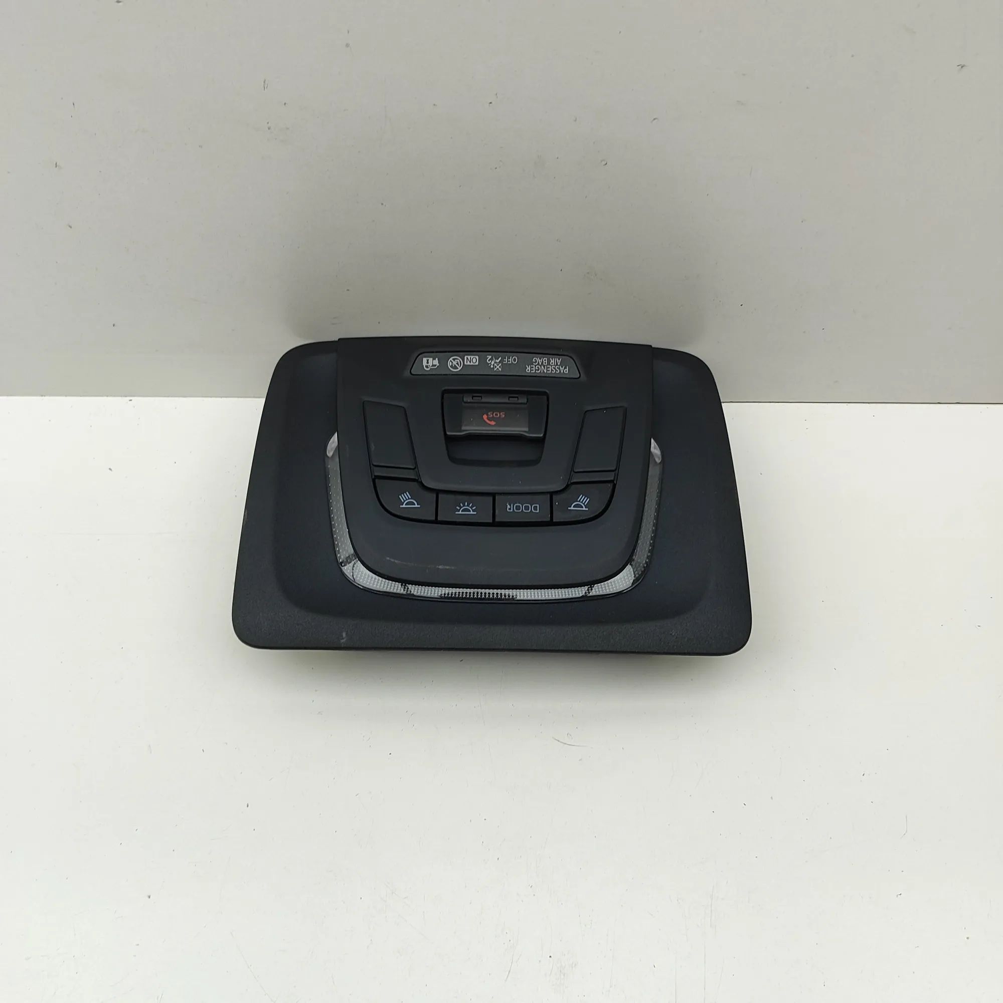 Toyota C-HR Interior light Interior light — TOYOTA C-HR (_X2_, _H2_) (2023...