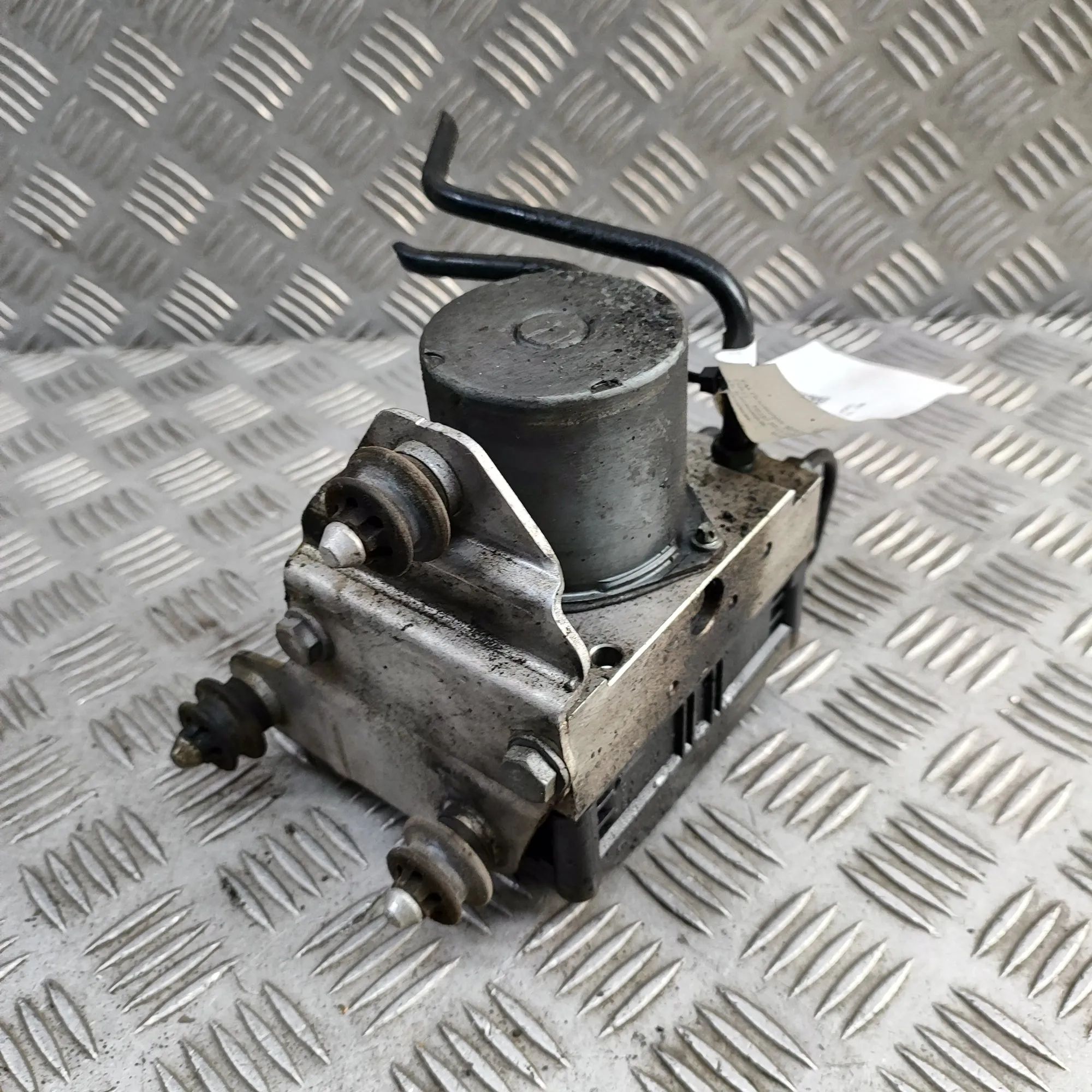 Audi A6 (C7) ABS hydraulic pump ABS Pump — AUDI A6 (Avant 4G5, C7, 4GD) (2011-2...