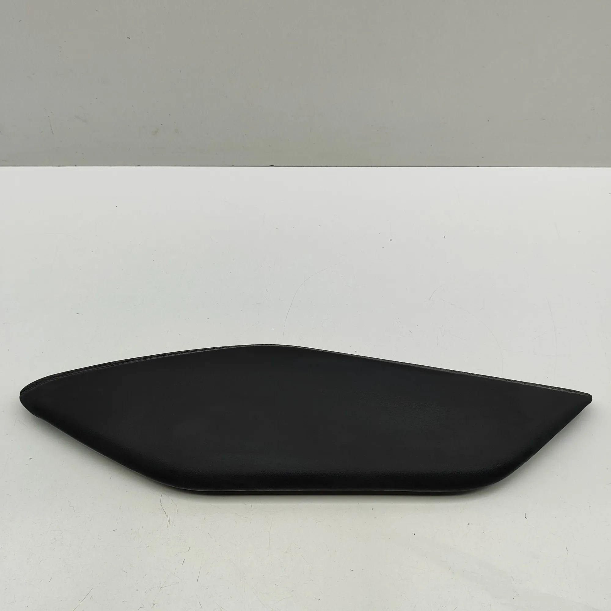 Audi A5 (B10) Centre console trim Centre console trim — AUDI A5 (Avant) (2024-......