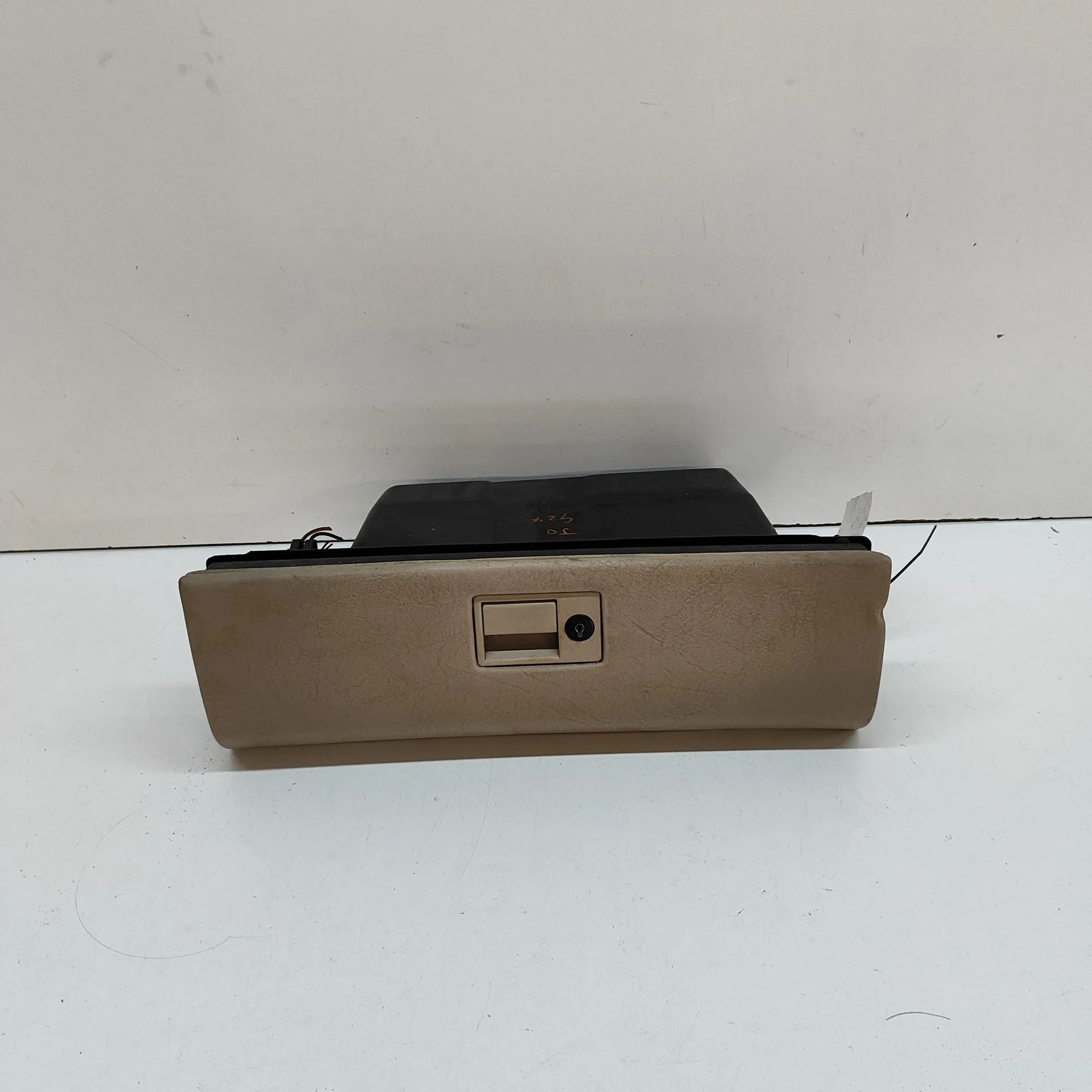 Cadillac Eldorado Glove Compartment Glove compartment — CADILLAC ELDORADO (Coupe) (...
