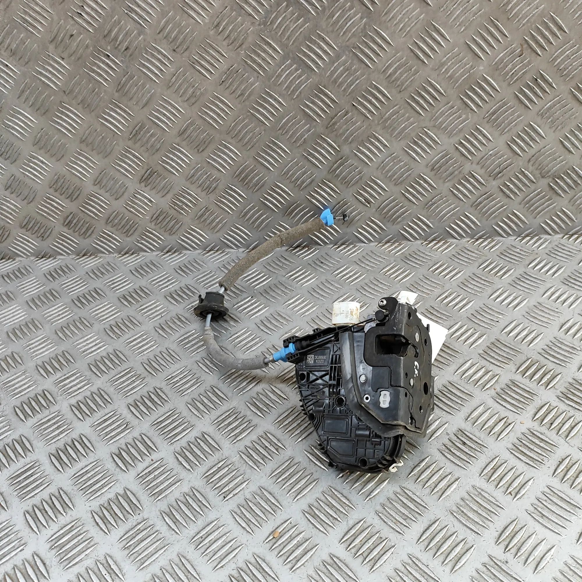 Audi Q2 (GA) Door lock — rear left Door lock — rear left — AUDI Q2 (GA) (2016-...)...