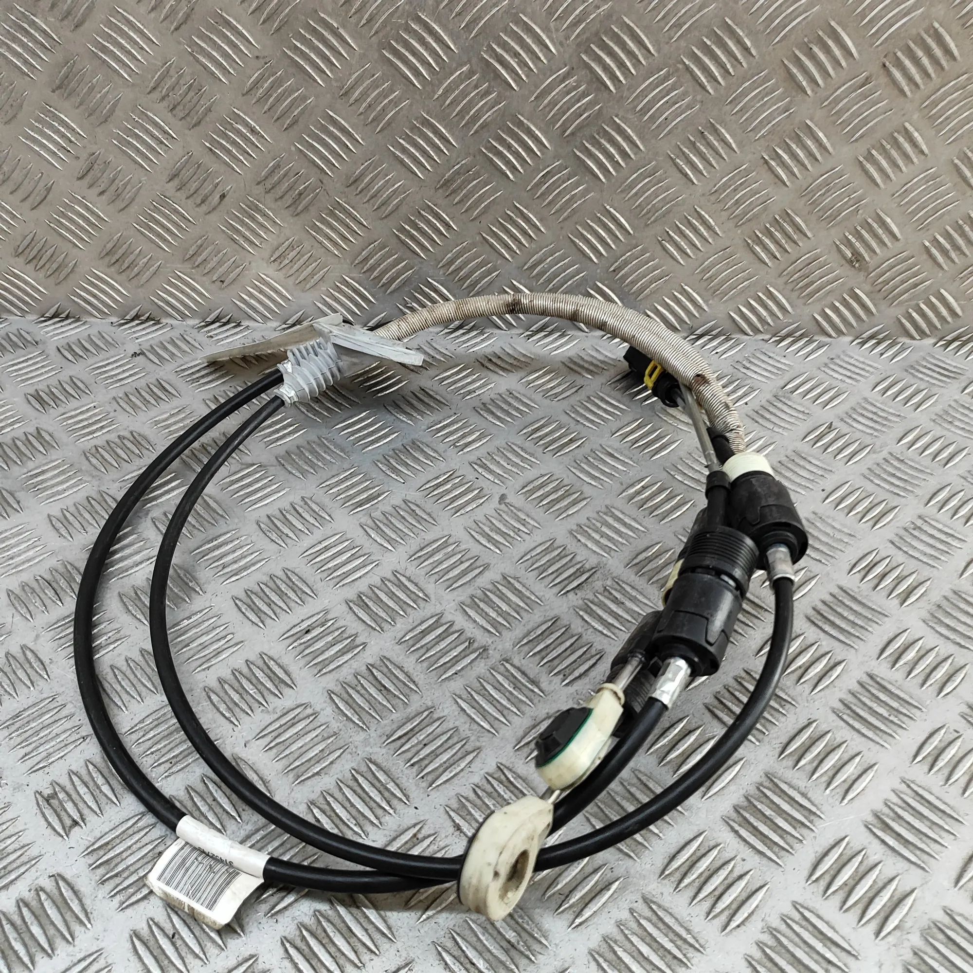 Volvo V60 Gear selector cables Gear selector cables — VOLVO V60 (II 225, 227) ...