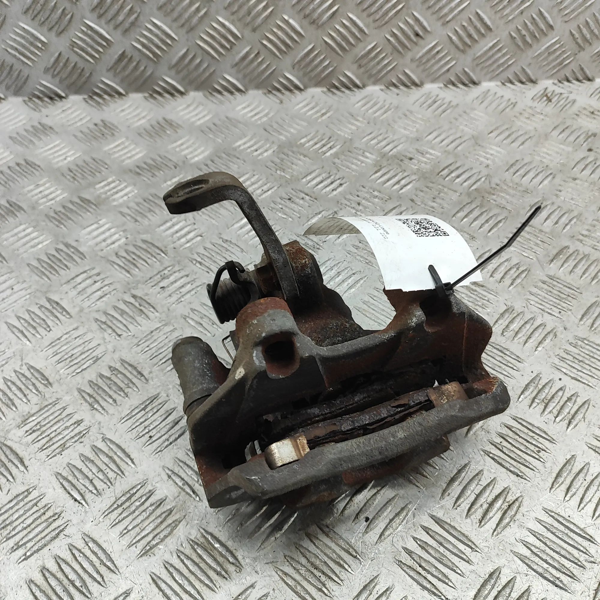 Cadillac Eldorado Brake caliper — rear left Brake caliper — rear left — CADILLAC ELDORADO (...
