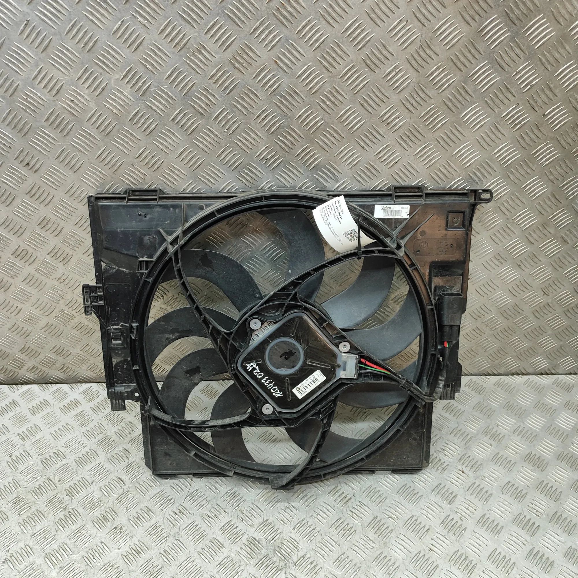BMW 2 (F22 / F23) Engine Cooling Fan Shroud Engine Cooling Fan Shroud — BMW 2 SERIES COUPE ...