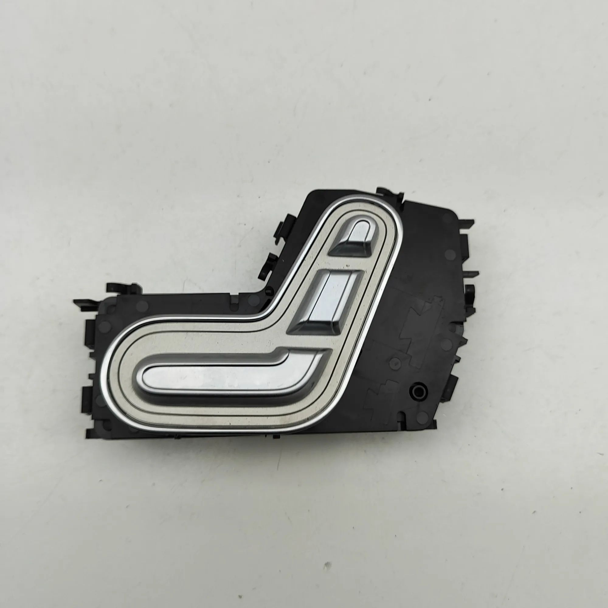 Mercedes-Benz GLE (W167) Right Seat Control Buttons Right Seat Control Buttons — MERCEDES BENZ GLE ...