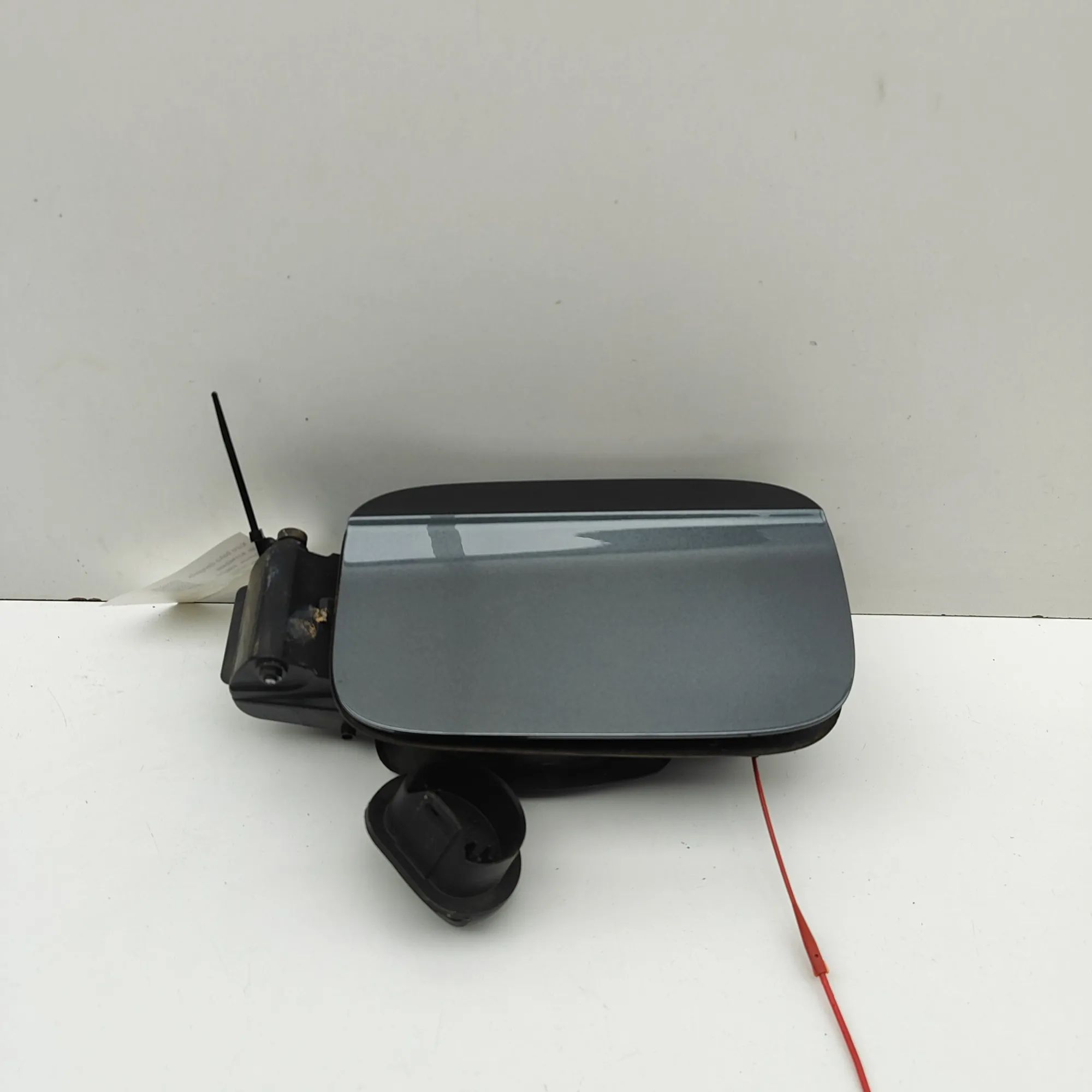 Audi Q5 (FY) Fuel Tank Flap Cap Fuel Tank Flap Cap — AUDI Q5 (FY) (2016-...) — ...