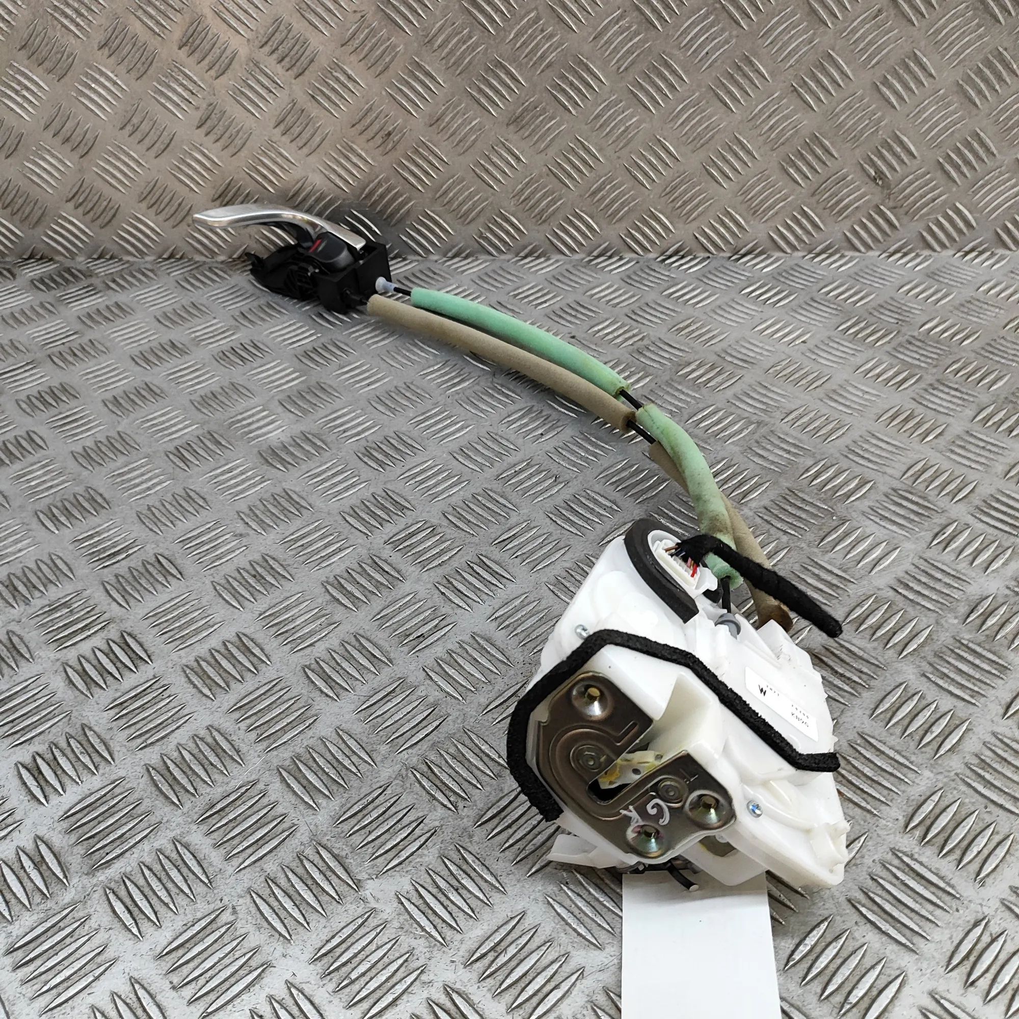 Mazda CX-5 (KF) Door lock — rear left Door lock — rear left — MAZDA CX-5 (KF) (2016-....