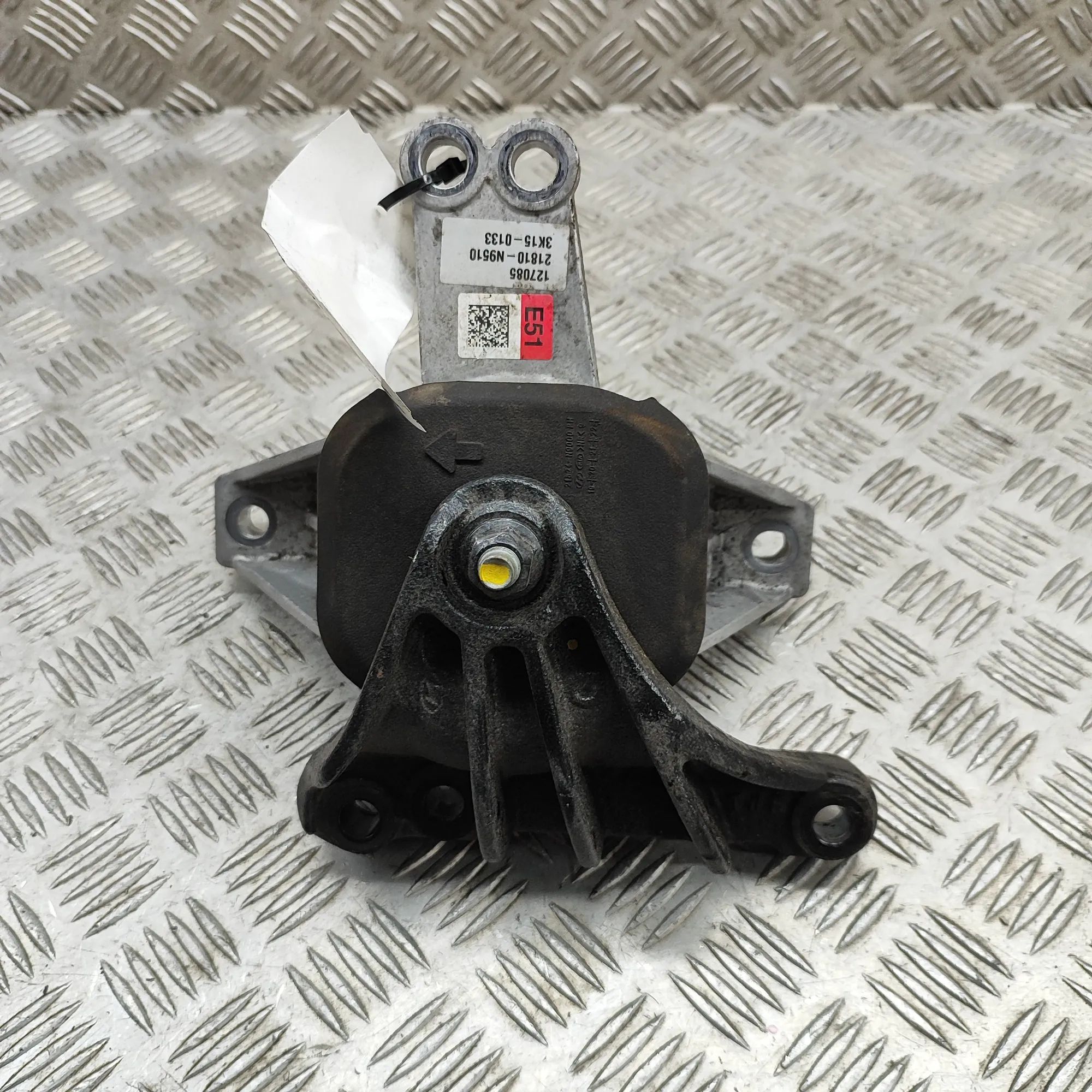 Kia Sportage Right Side Engine Mount Right Side Engine Mount — KIA SPORTAGE (V NQ5) ...