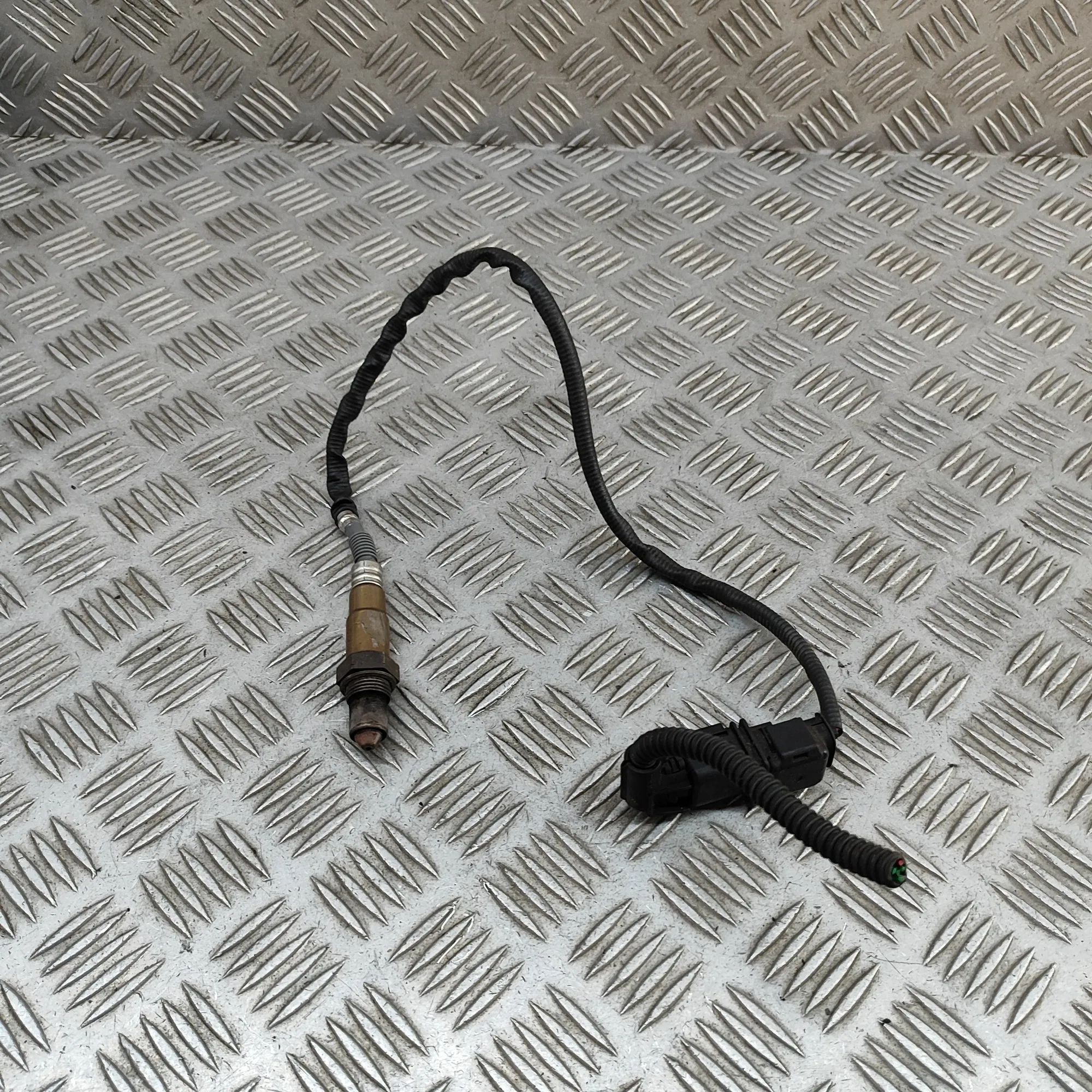 Iveco Daily Lambda Oxygen Sensor Lambda Oxygen Sensor — IVECO DAILY (VI Box) (20...