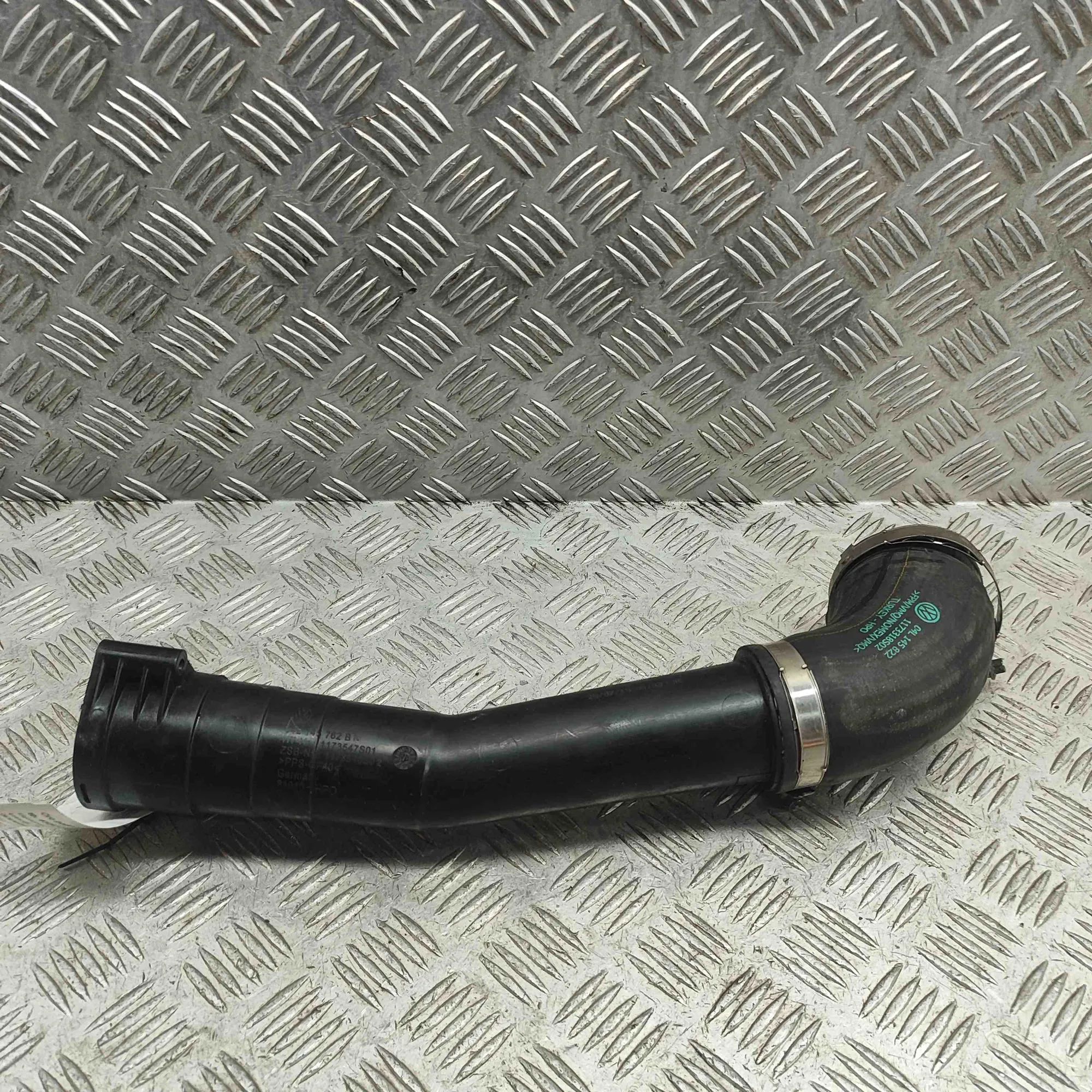 Volkswagen Transporter (T6, Caravelle, Multivan) Intercooler Hose Pipe Intercooler Hose Pipe — VW TRANSPORTER (VI T6 V...