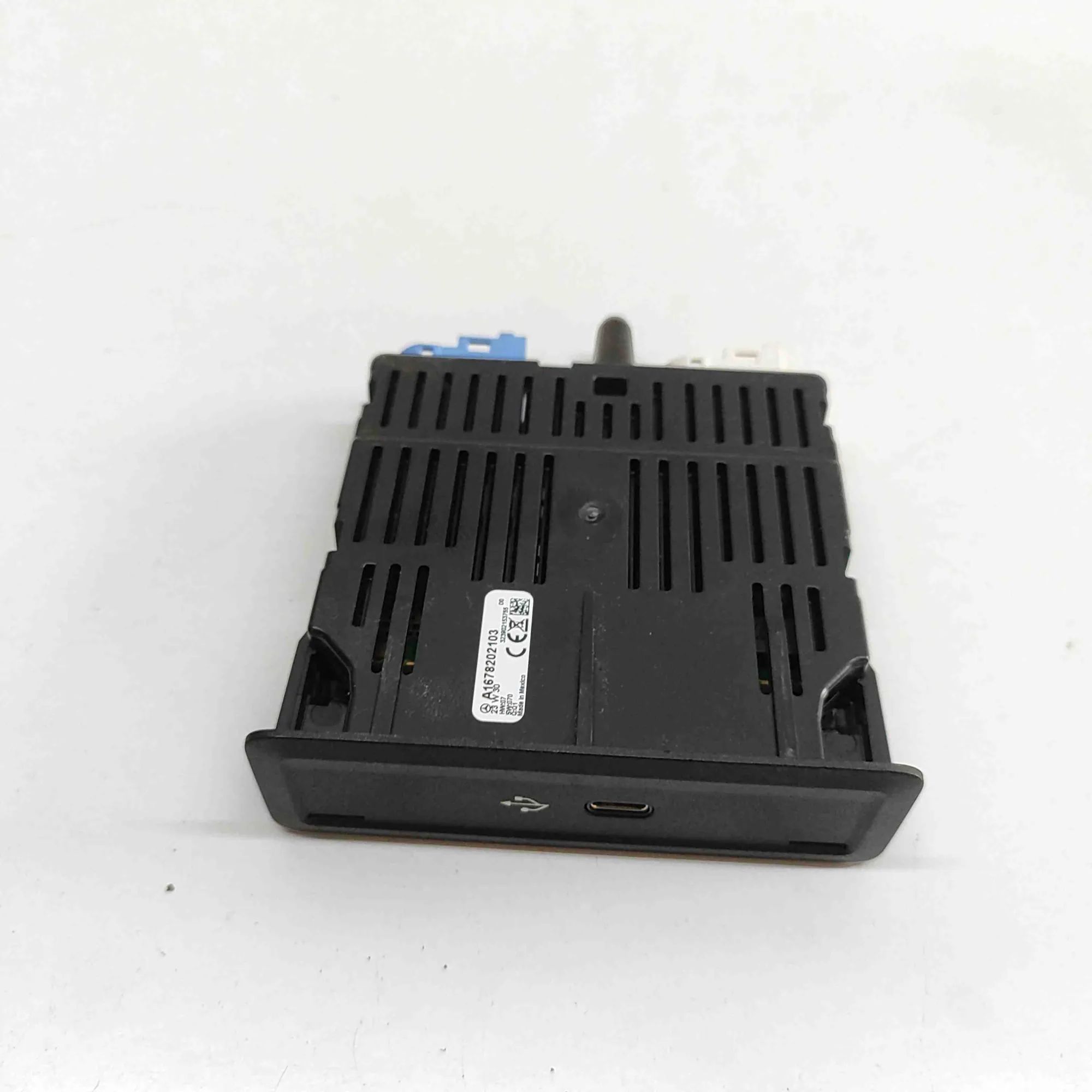 Mercedes-Benz GLE (W167) USB USB — MERCEDES BENZ GLE (W167) (2019-...) — A16...