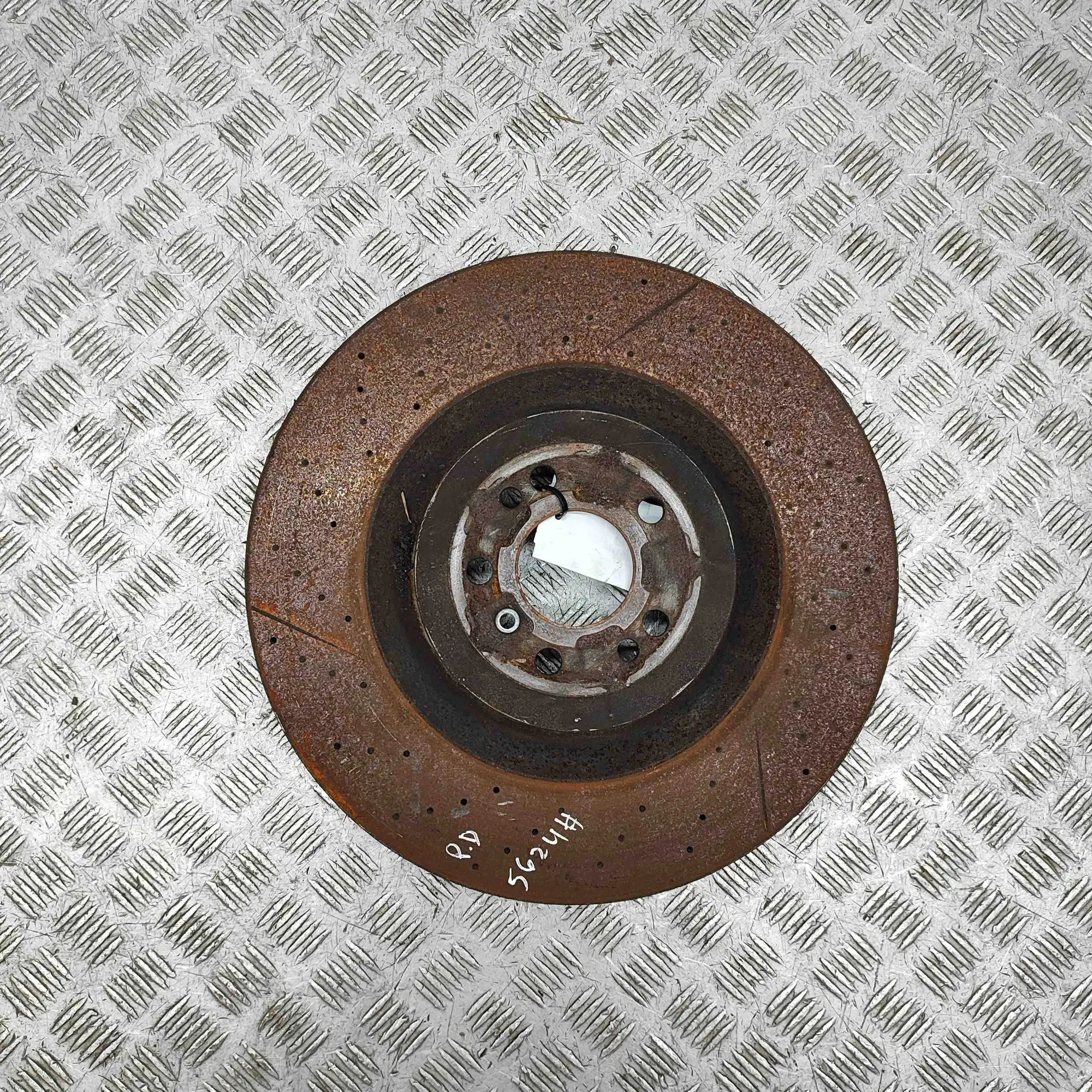 Mercedes-Benz ML / GLE (W166) Front Right Brake Disc Front Right Brake Disc — MERCEDES BENZ GLE (Cou...