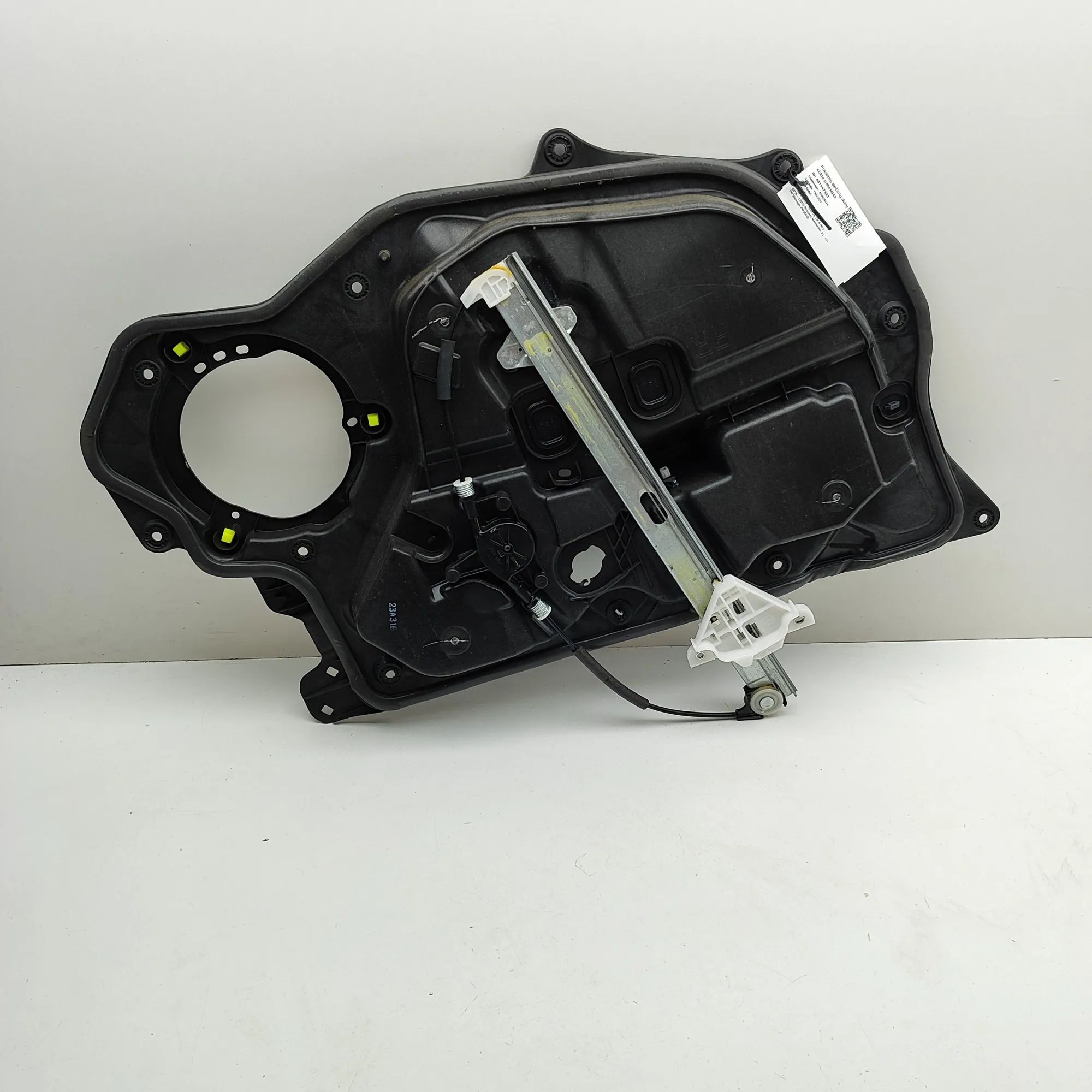 Mazda CX-5 (KF) Front Right Door Window Regulator Front Right Door Window Regulator — MAZDA CX-5 ...
