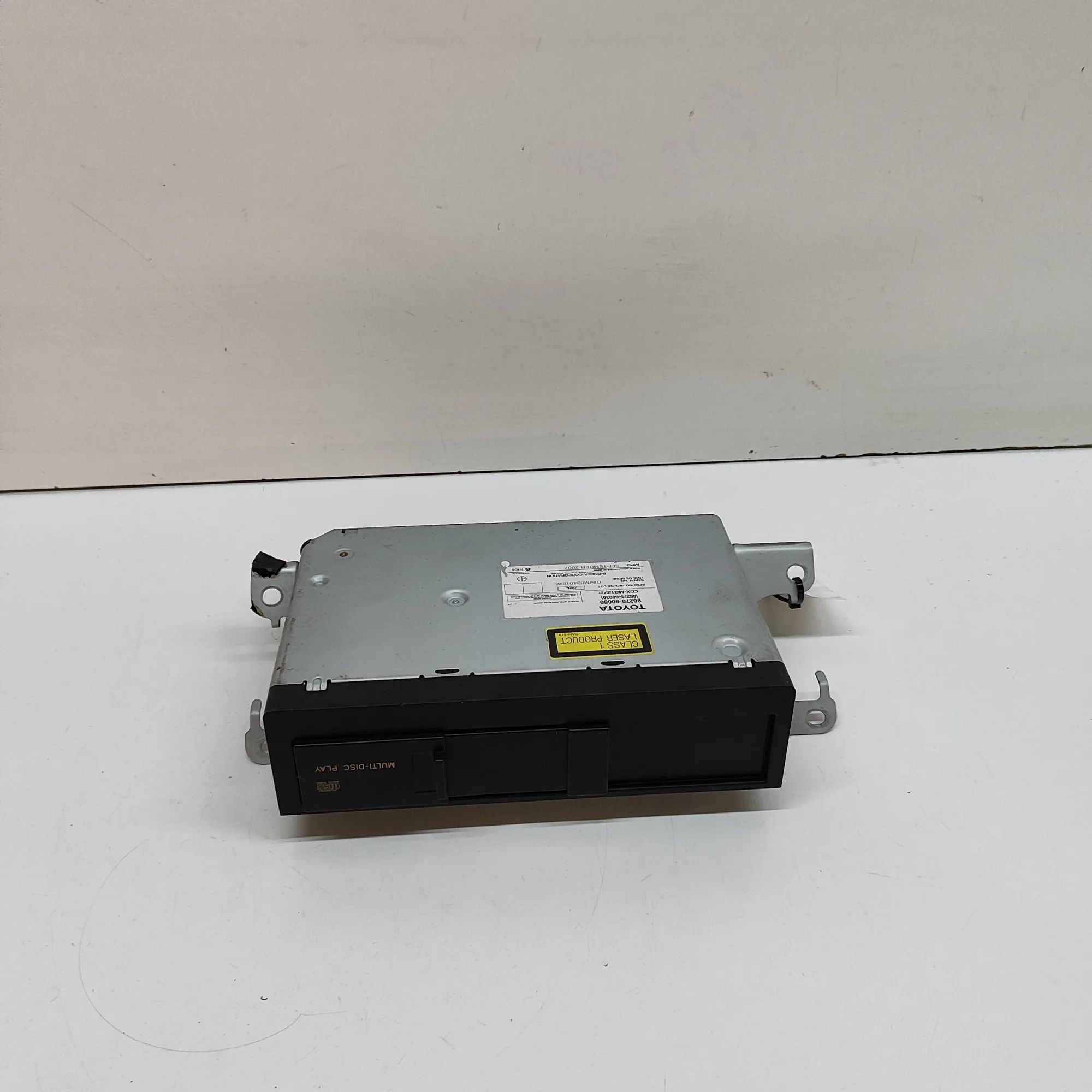 Toyota Land Cruiser 100 Cd changer CD Changer — TOYOTA LAND CRUISER (120 _J12_) (2...