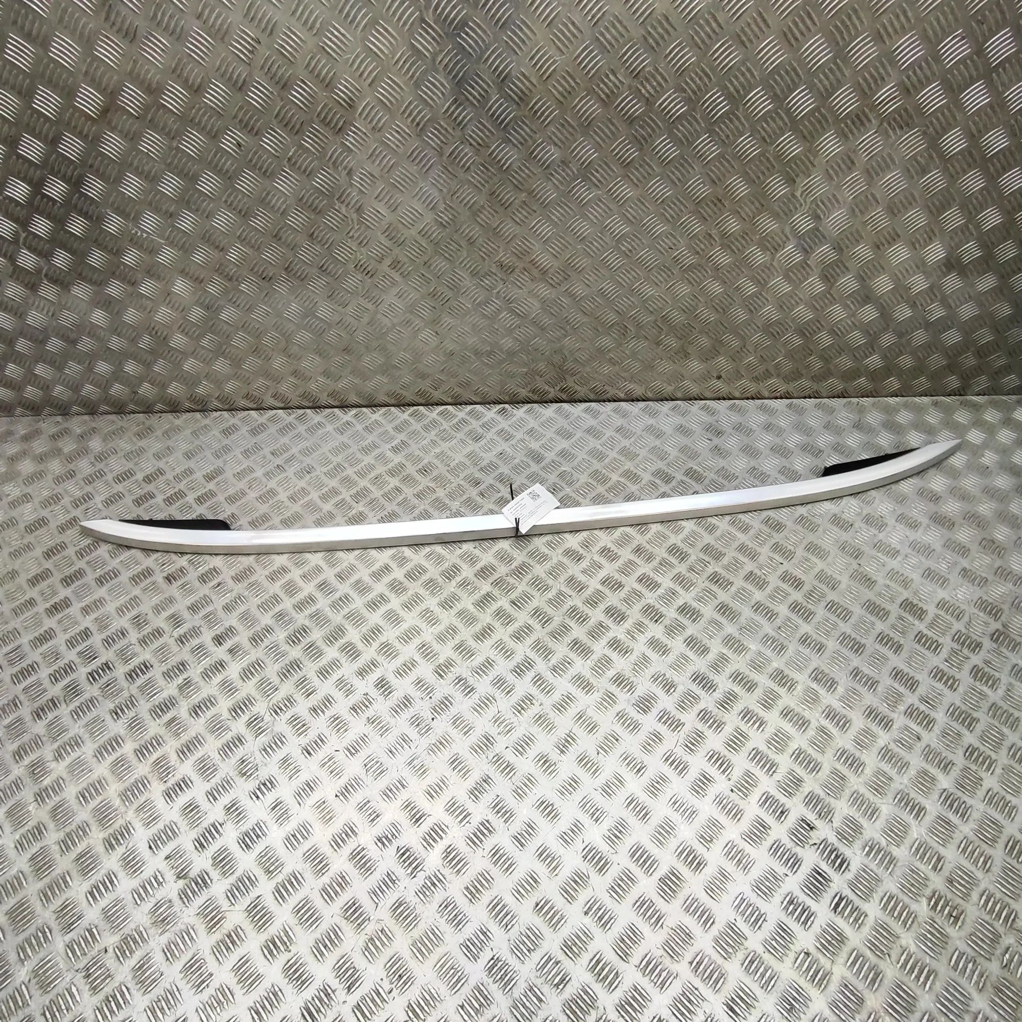 Skoda Octavia Left Side Roof Rail Left Side Roof Rail — SKODA OCTAVIA (III Combi ...