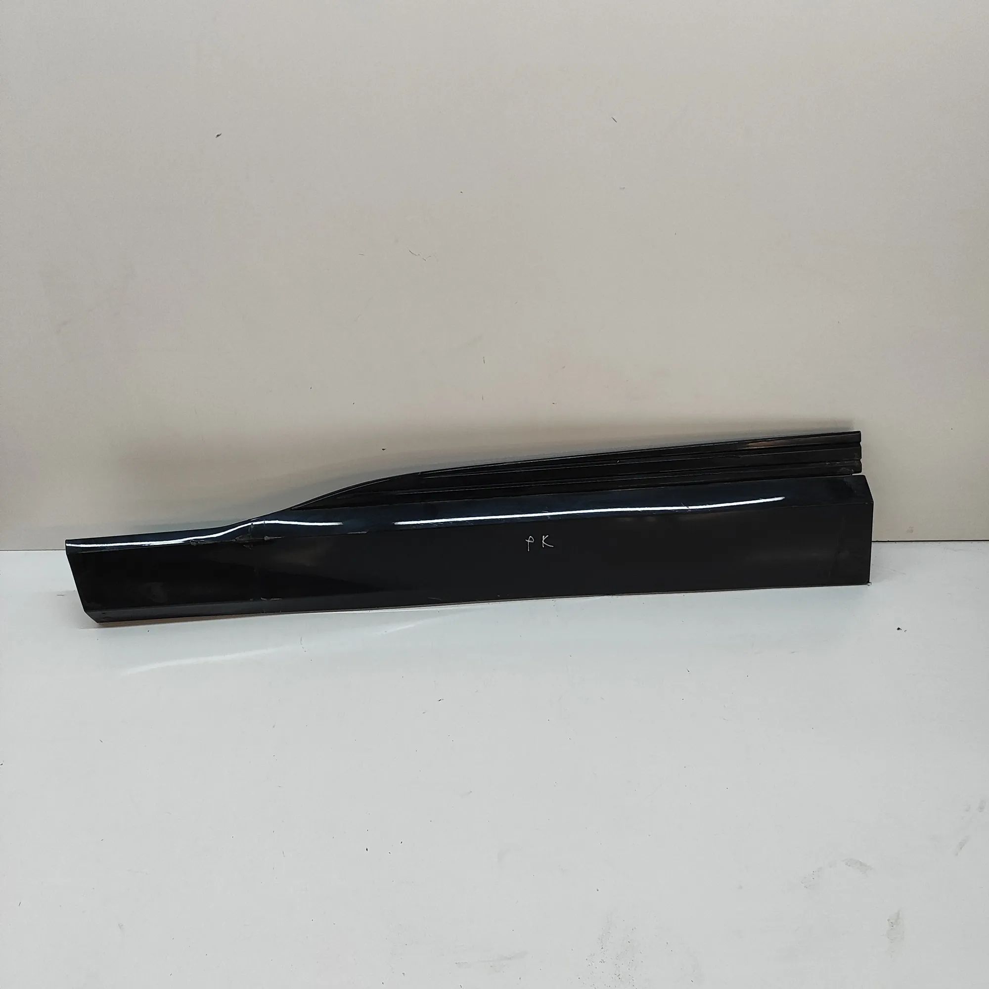 Audi Q8 Front Left Door Lower Molding Front Left Door Lower Molding — AUDI Q8 (E-TRON...