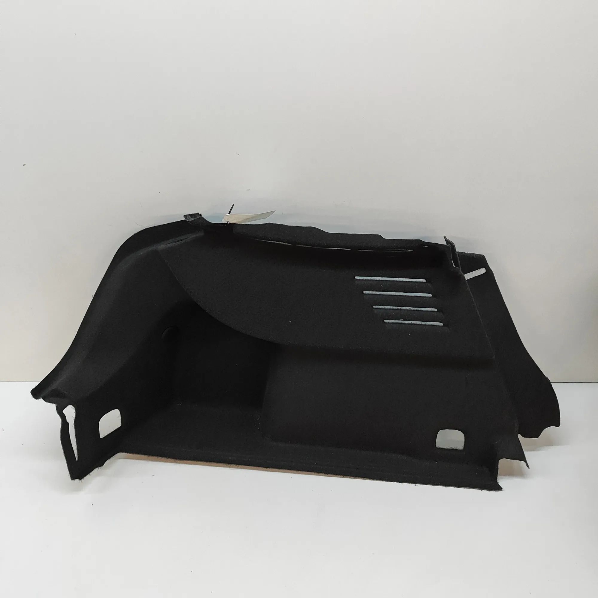 Audi A3 (8Y)  Left Side Trunk Trim Left Side Trunk Trim — AUDI A3 (Limousine 8YS) ...