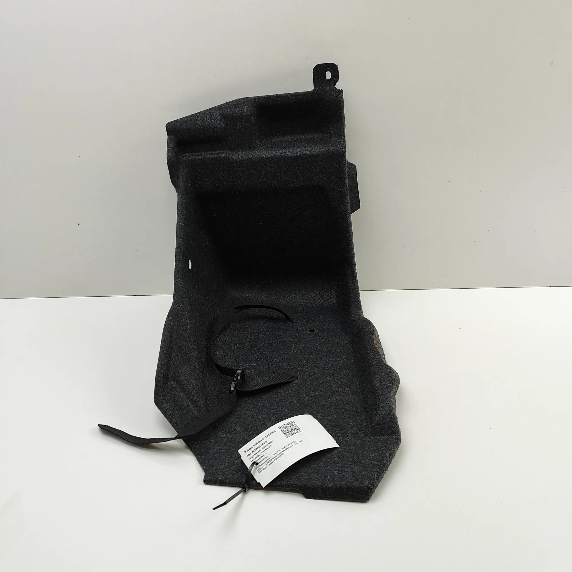 Mazda MX-5 Left Side Trunk Trim Left Side Trunk Trim — MAZDA MX-5 (IV ND) (2015...