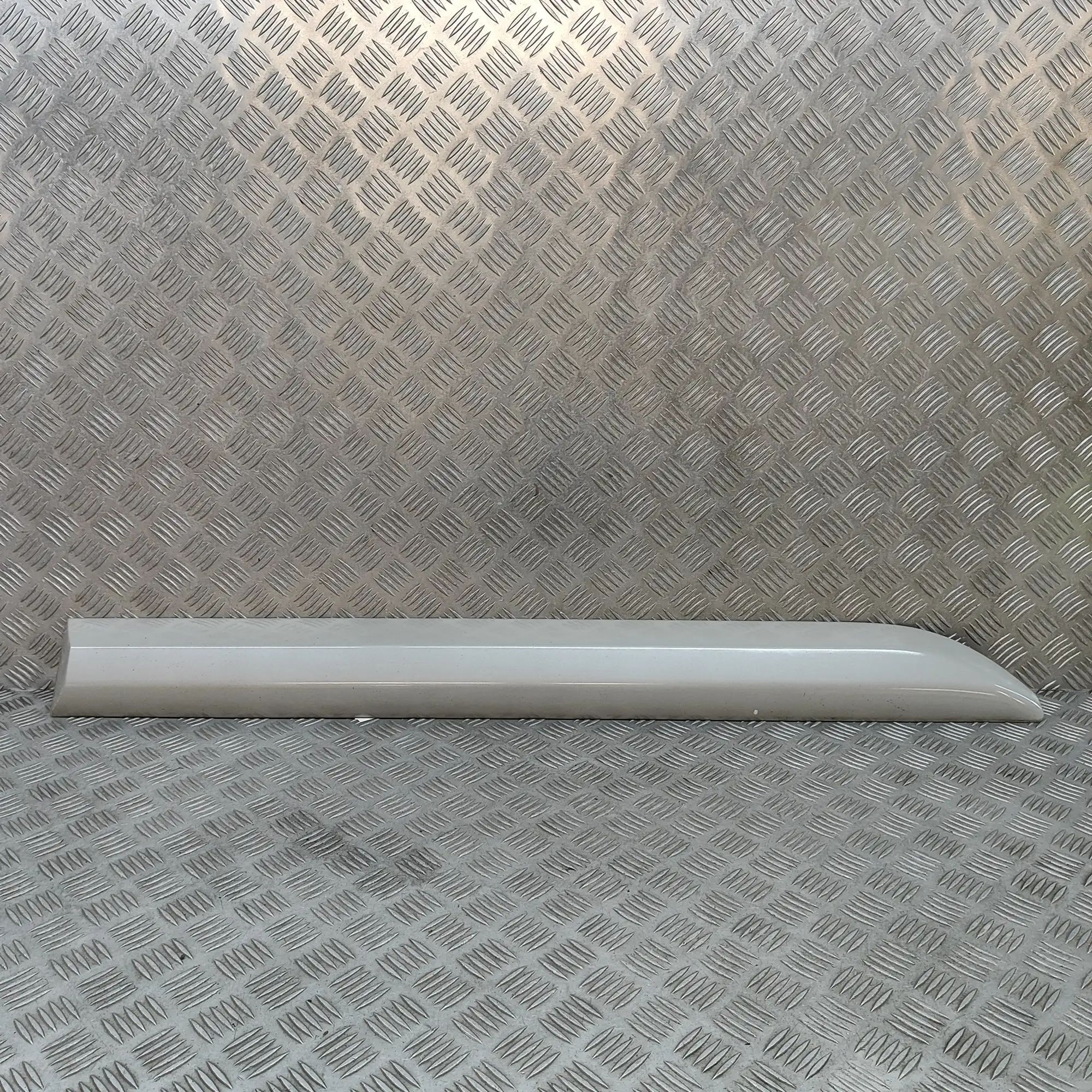 Toyota Proace Fender moulding — rear left Fender moulding — rear left — TOYOTA PROACE (Va...