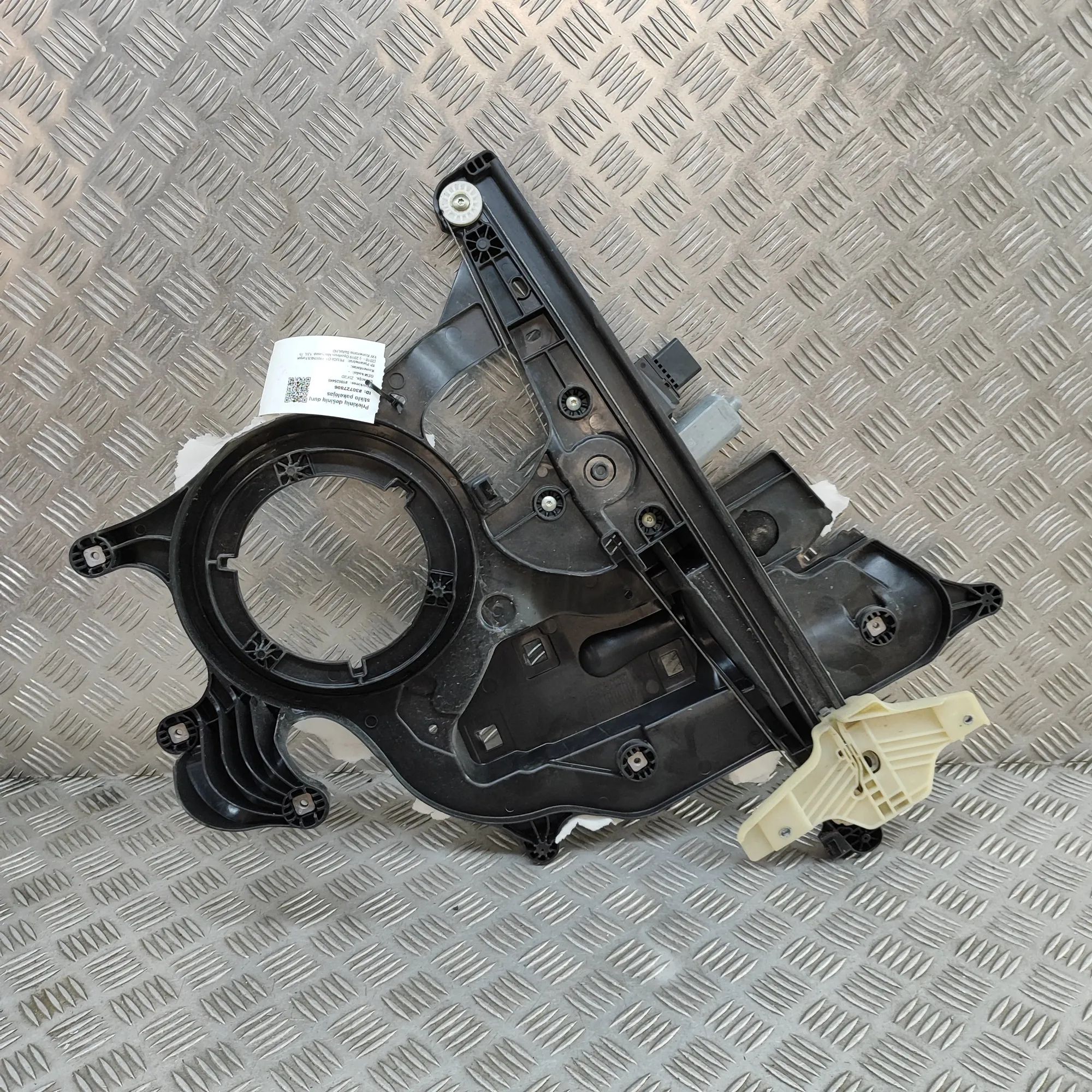 Peugeot Partner / Rifter Front Right Door Window Regulator Front Right Door Window Regulator — PEUGEOT PAR...