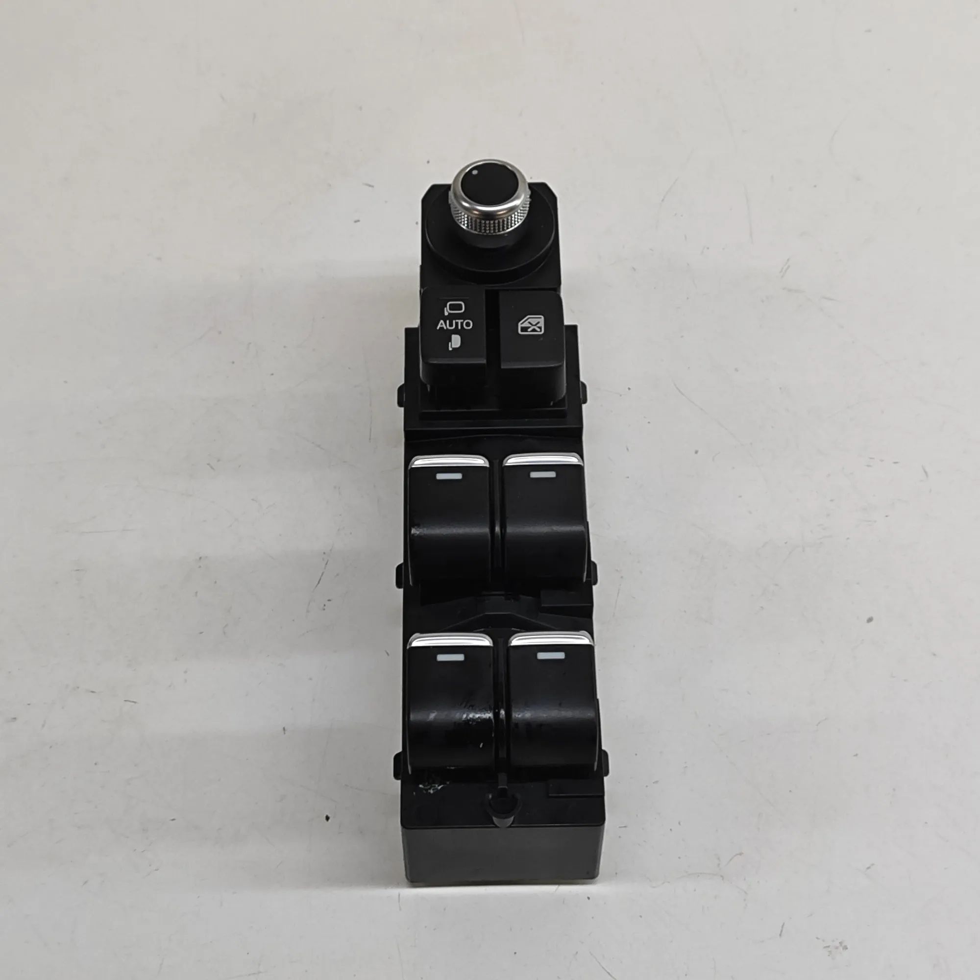 Mazda CX-5 (KF) Door window switch — front right Door window switch — front right — MAZDA CX-5 (...