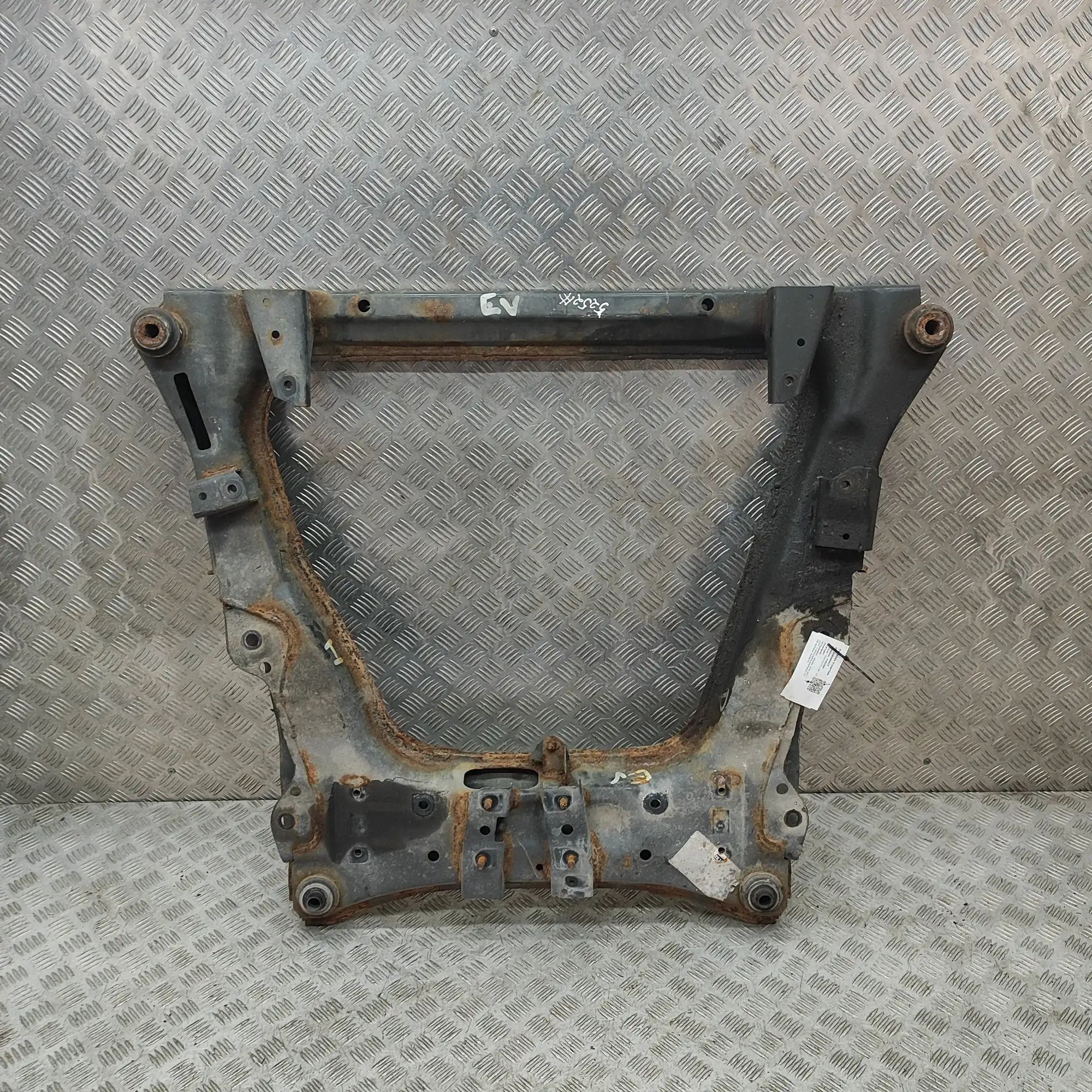 Nissan Leaf Front subframe Front subframe — NISSAN LEAF (ZE1) (2017-...) —...