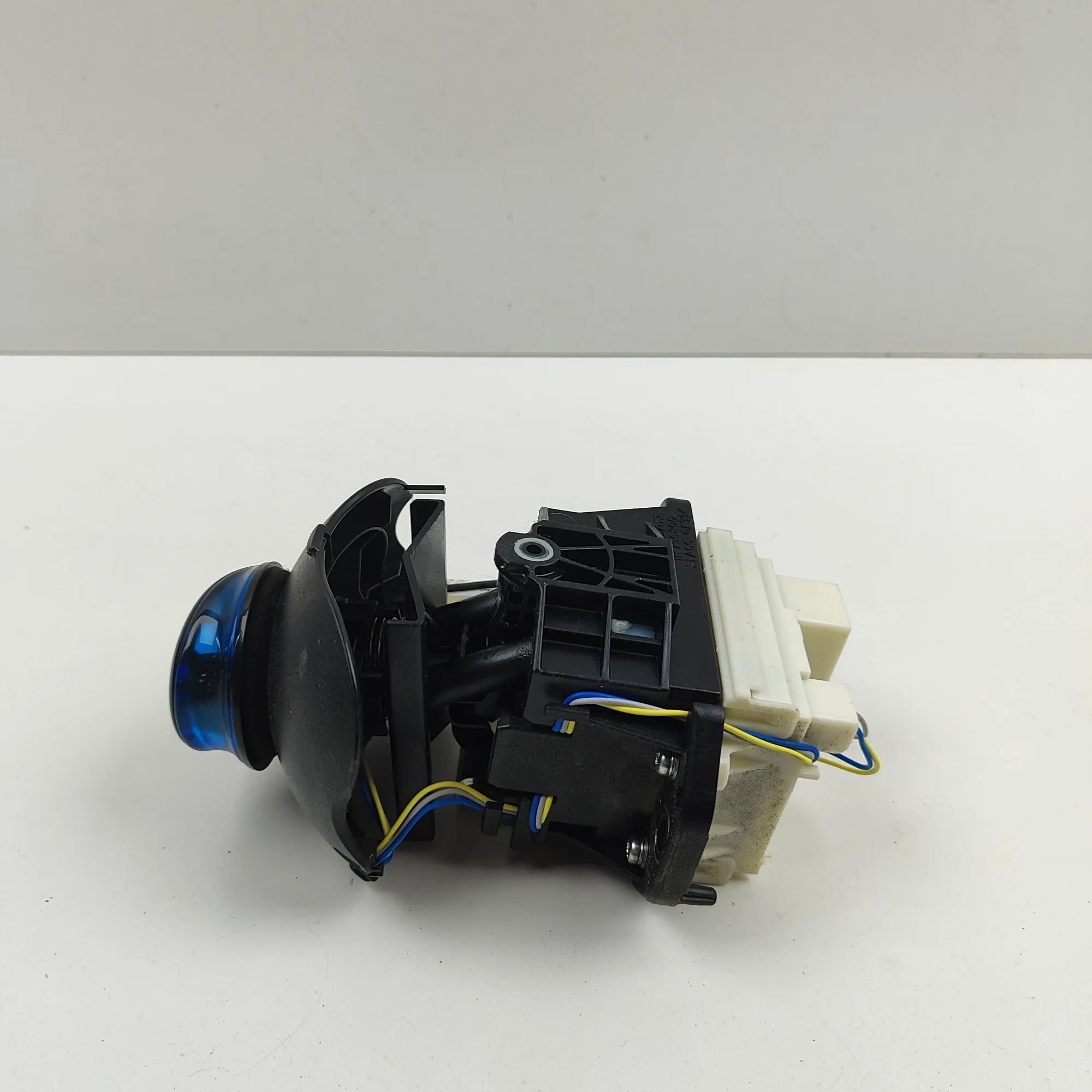 Nissan Leaf Gear Shifting Mechanism Gear Shifting Mechanism — NISSAN LEAF (ZE1) (20...