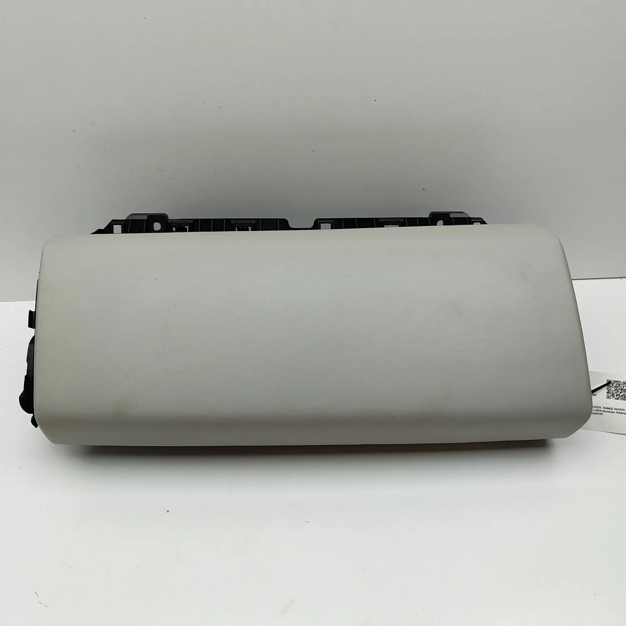 Land Rover Range Rover Sport (L494) Glove Compartment Glove compartment — LAND ROVER RANGE ROVER SPOR...