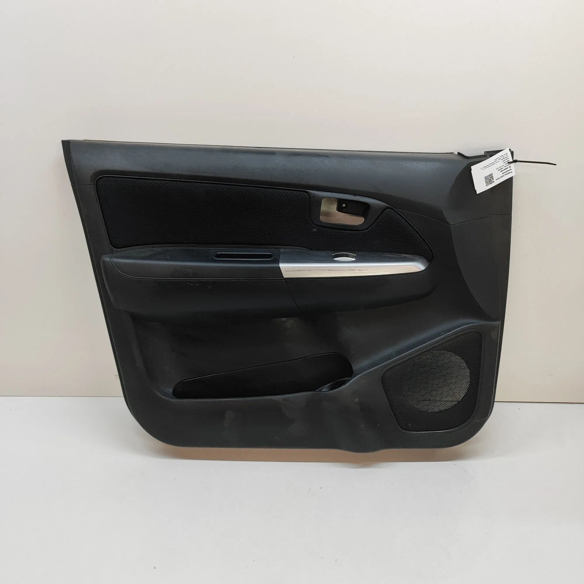 Toyota Hilux Front Left Door Panel Front Left Door Panel — TOYOTA HILUX (VII Pick-...