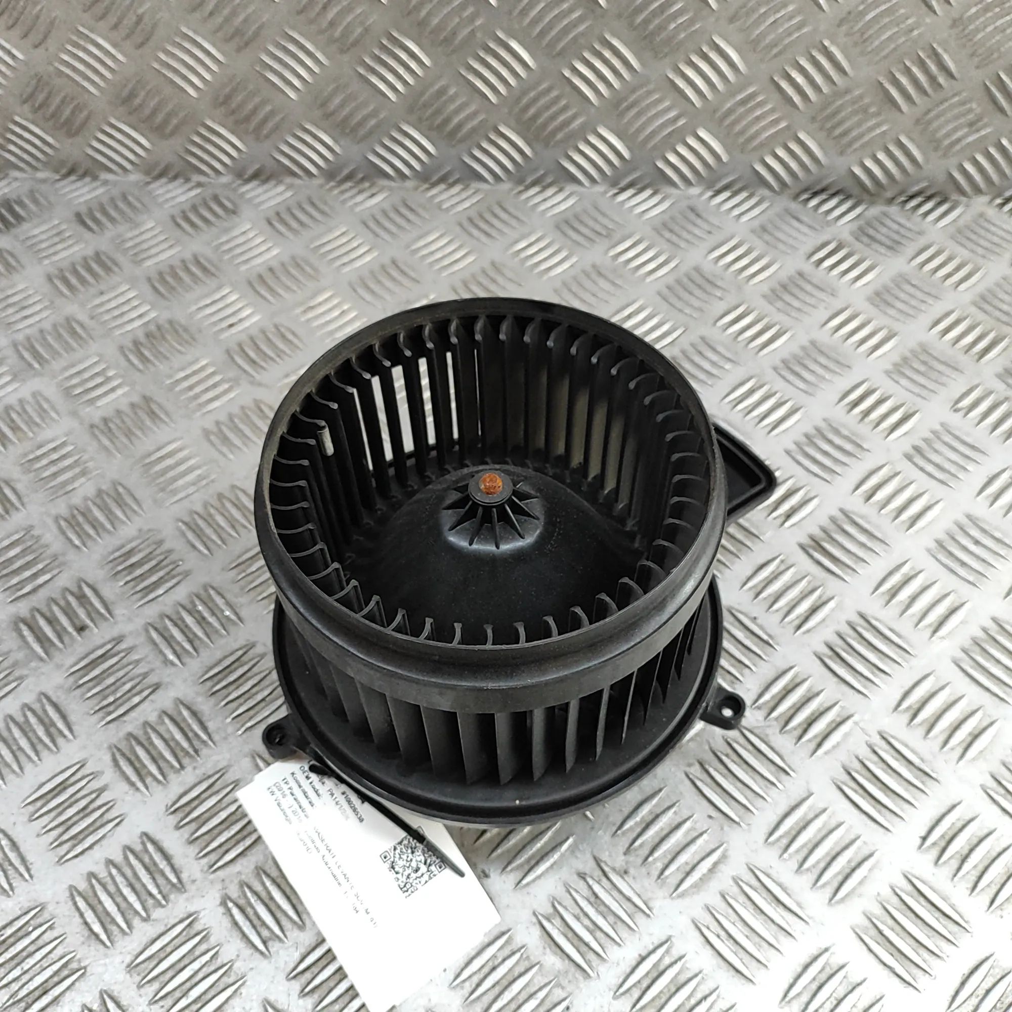 Maserati Levante Heater Blower Fan Heater Blower Fan — MASERATI LEVANTE (SUV M161)...
