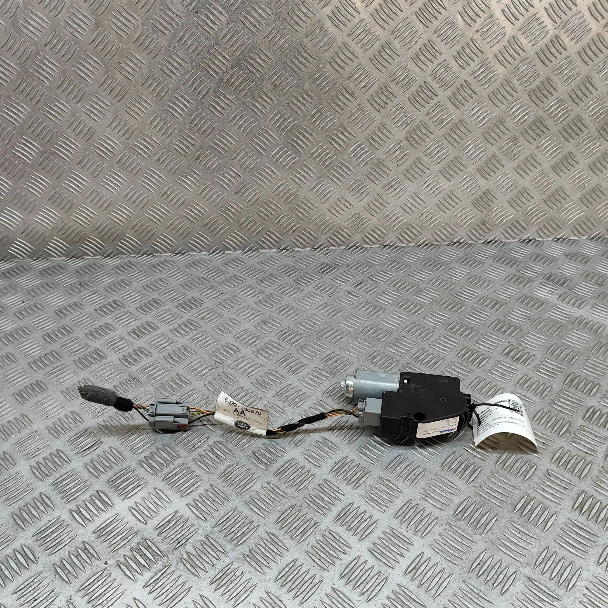 Land Rover Range Rover Evoque Sunroof Motor Sunroof Motor — LAND ROVER RANGE ROVER EVOQUE (...